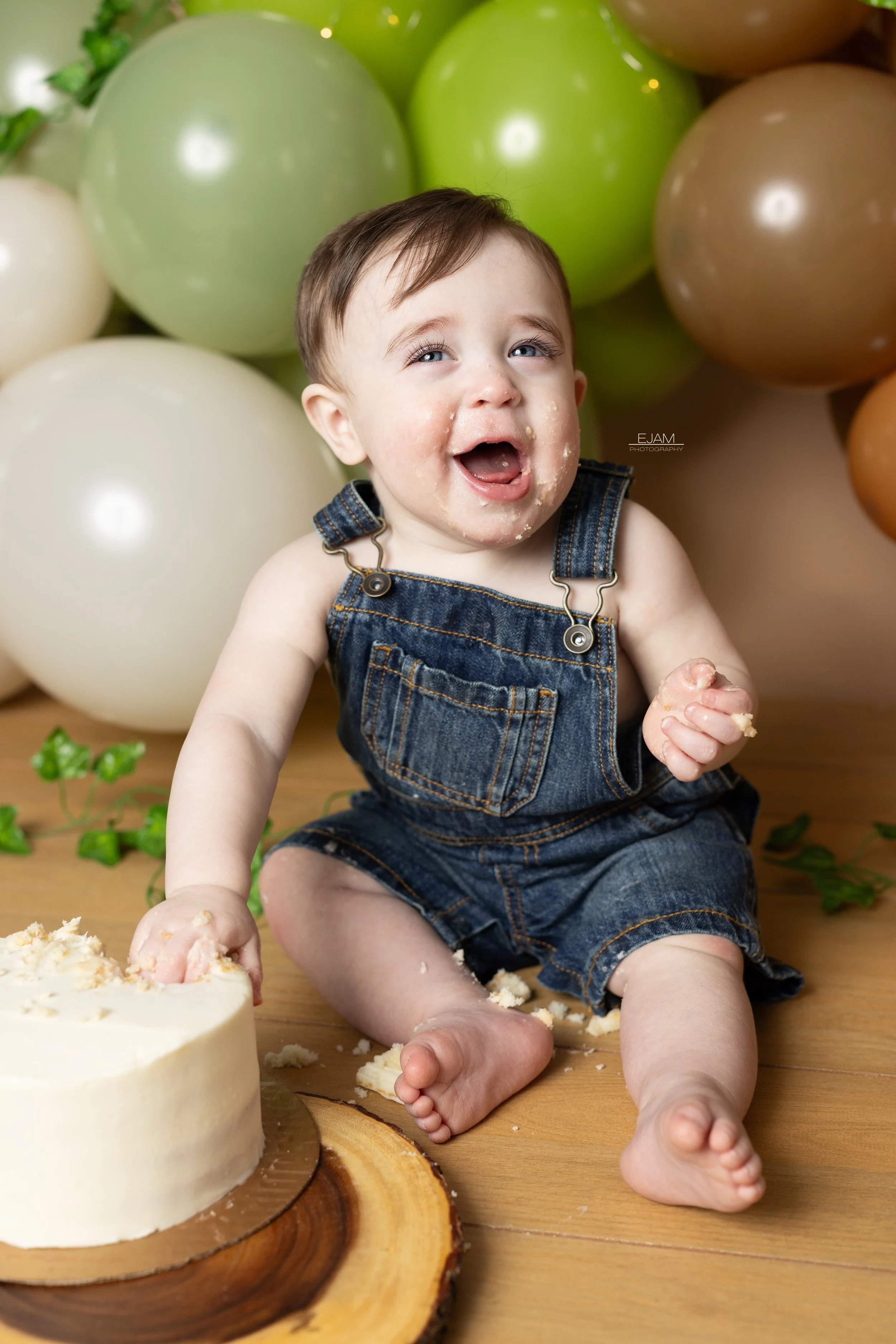 DALLAS CAKE SMASH PHOTOGRAPHER | FORT WORTH CAKE SMASH PHOTOGRAPHER | NORTH FORT WORTH BEST PHOTOGRAPHER