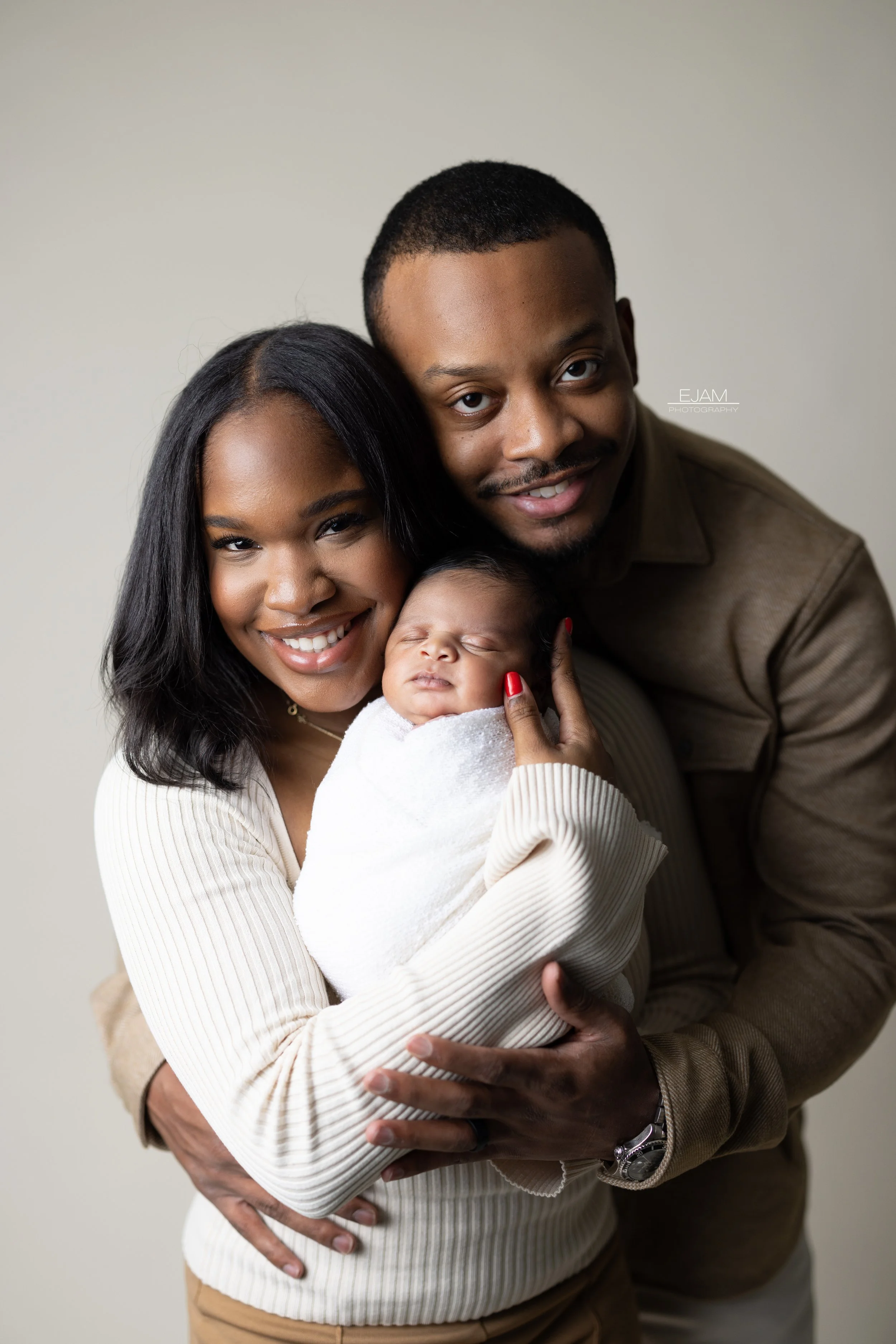 Best Dallas Newborn Photographer, Fort Worth newborn studio photographer.