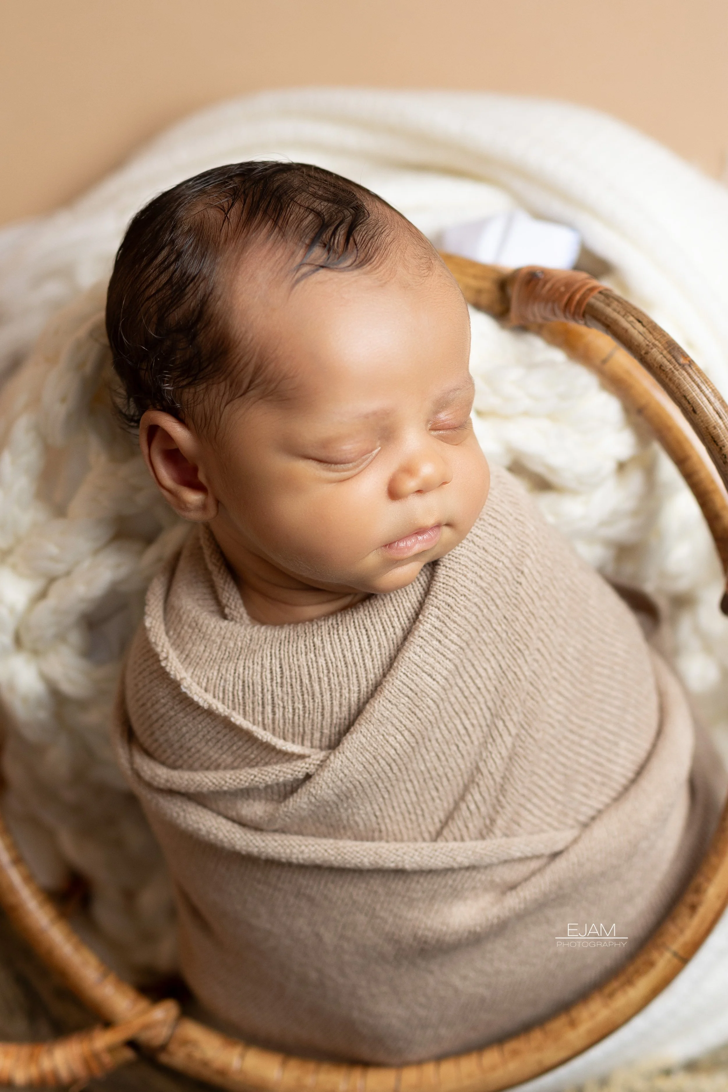 DFW BEST NEWBORN PHOTOGRAPHER | DALLAS BEST NEWBORN PHOTOGRAPHER | DALLAS AFRICAN AMERICAN COMMUNITY