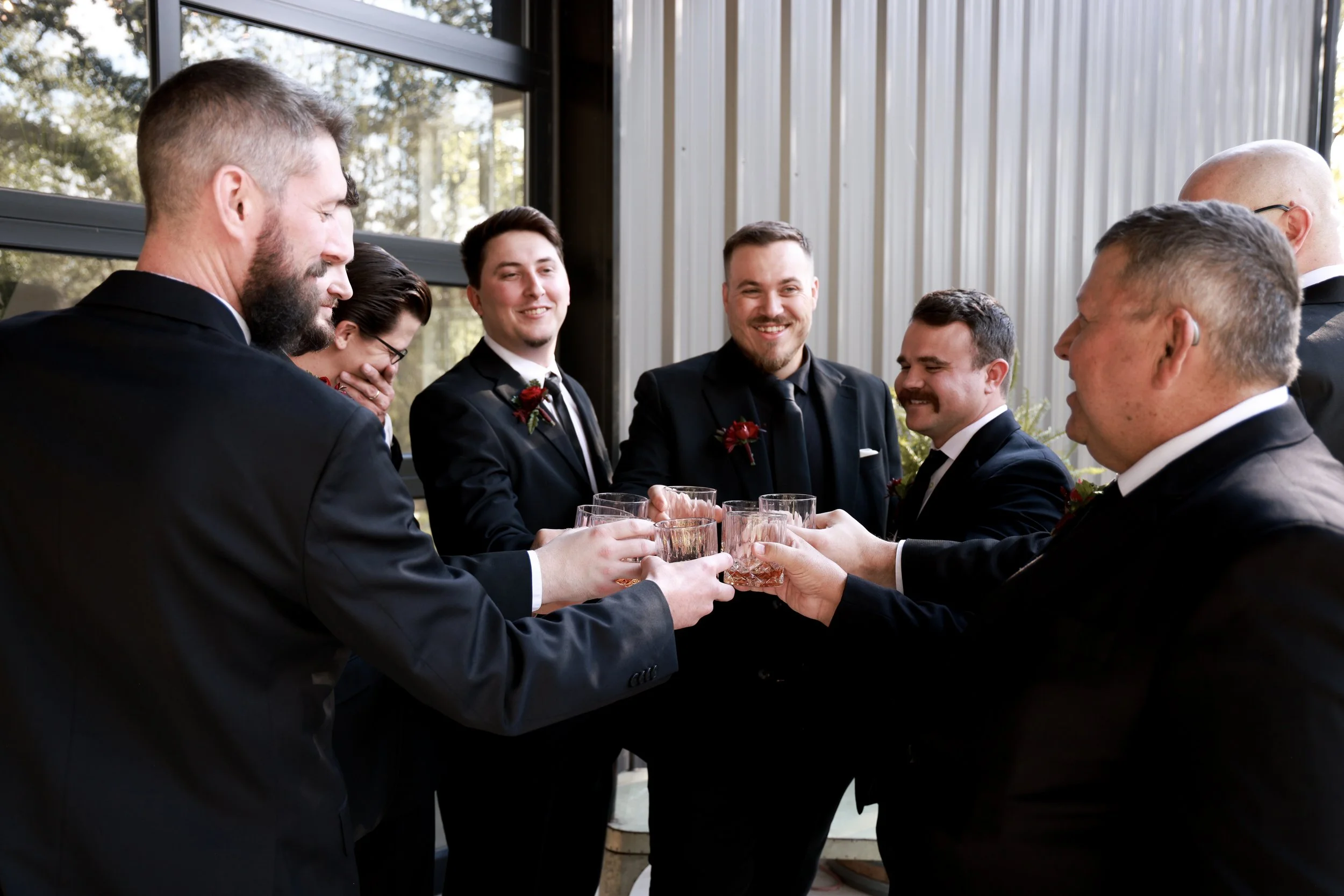 GROOMSMEN-DFW-WEDDING-PHOTOGRAPHER-ROANOKE-PHOTOGRAPHER-EJAM.jpg