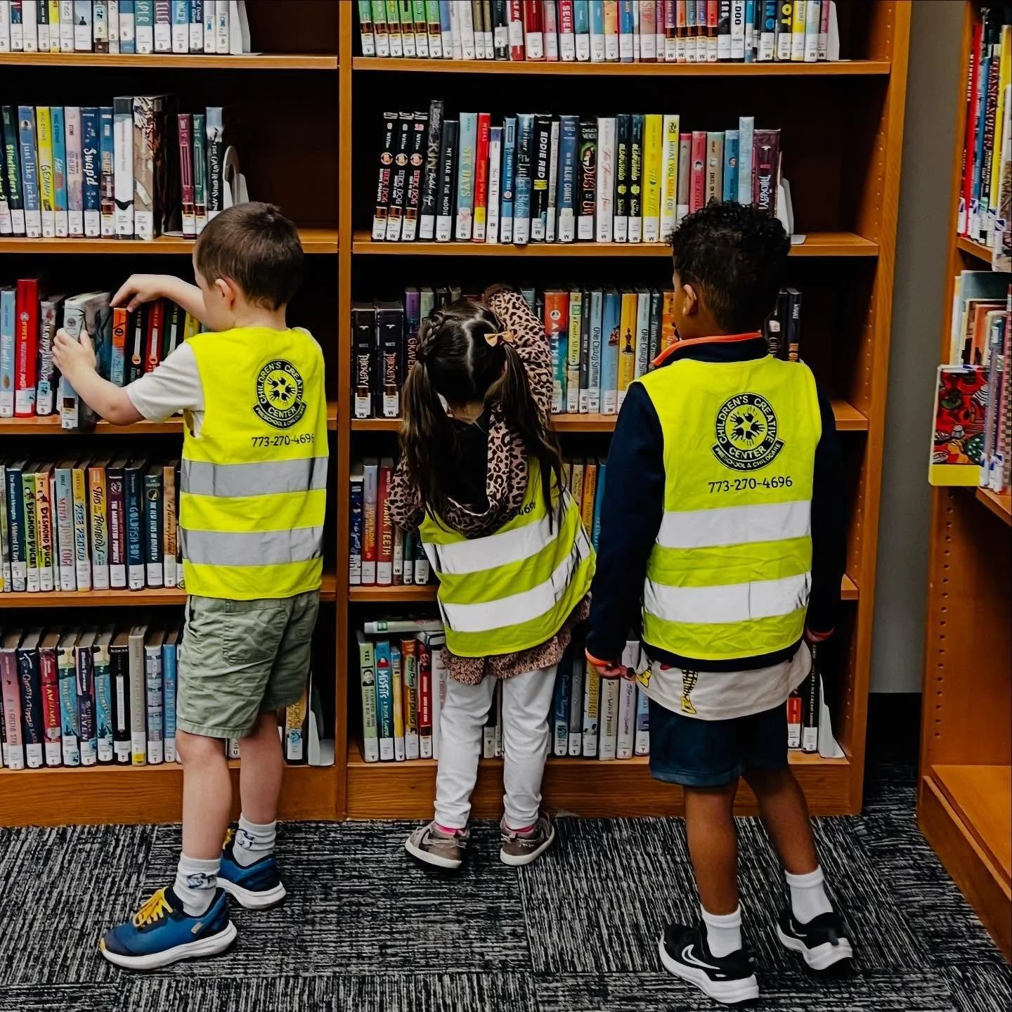 Today was the perfect day to visit our neighborhood public library! Thank you, Ms. Gwen for always sharing such great books with us! 📚 #CCC