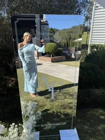 Wedding Violinist Lauren Bradnam playing for a ceremony at The Valley Estate Gold Coast