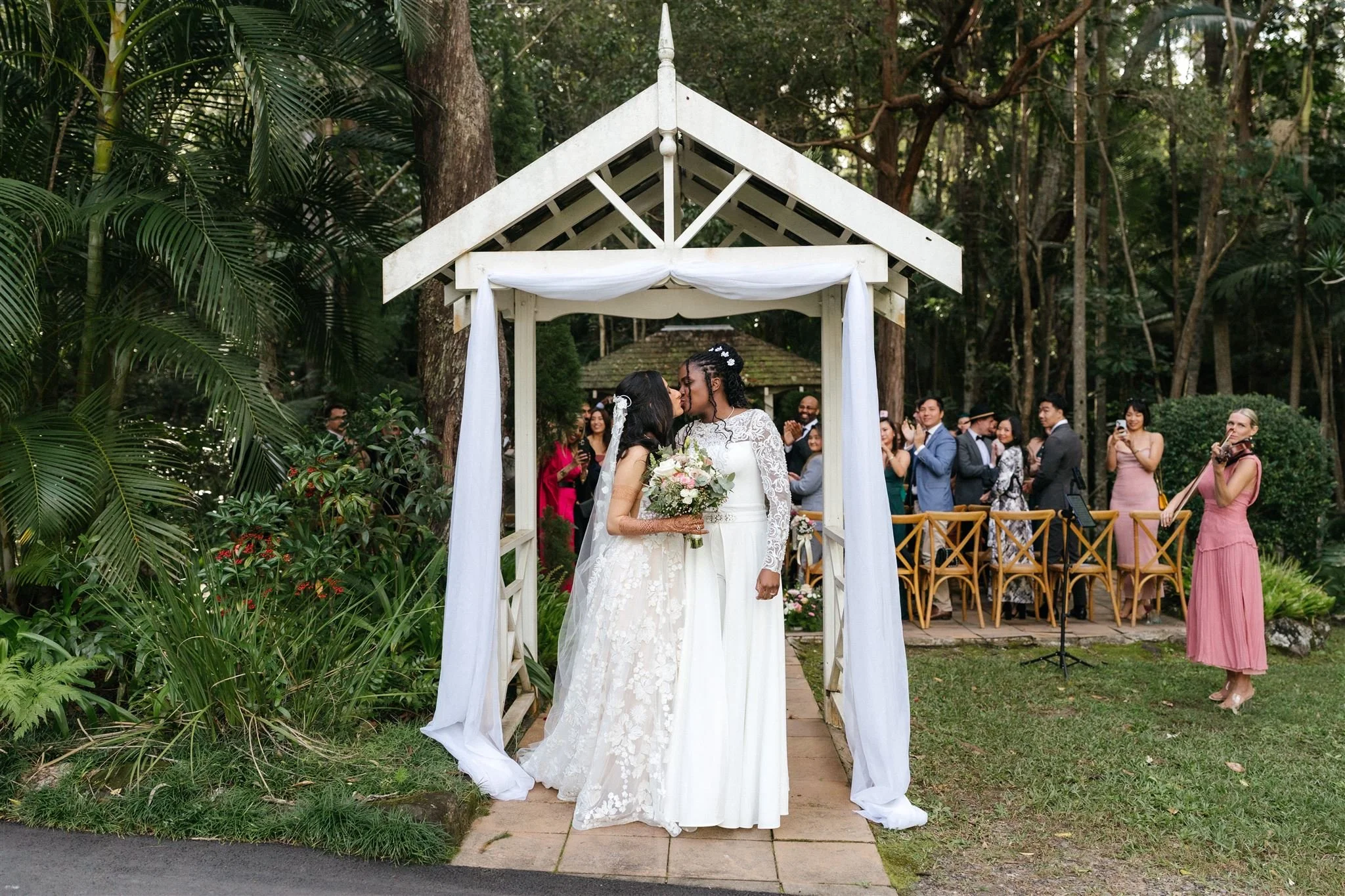 Coolibah_Downs_Private_Estate_Lauren_Bradnam_Wedding_Violinist.jpg