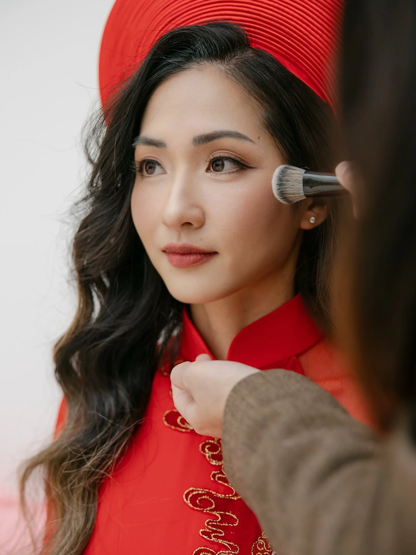 Vietnamese Tea Ceremony Bridal Makeup and photography by Chien &amp; Buffle 

@chienbuffle 

#teaceremony #bayareawedding #bayareabridal #bridalmakeup #asianmakeup #vietnamesemakeup #vietnamesebride #sfbrides #sfbridal #makeup #bridalmakeup