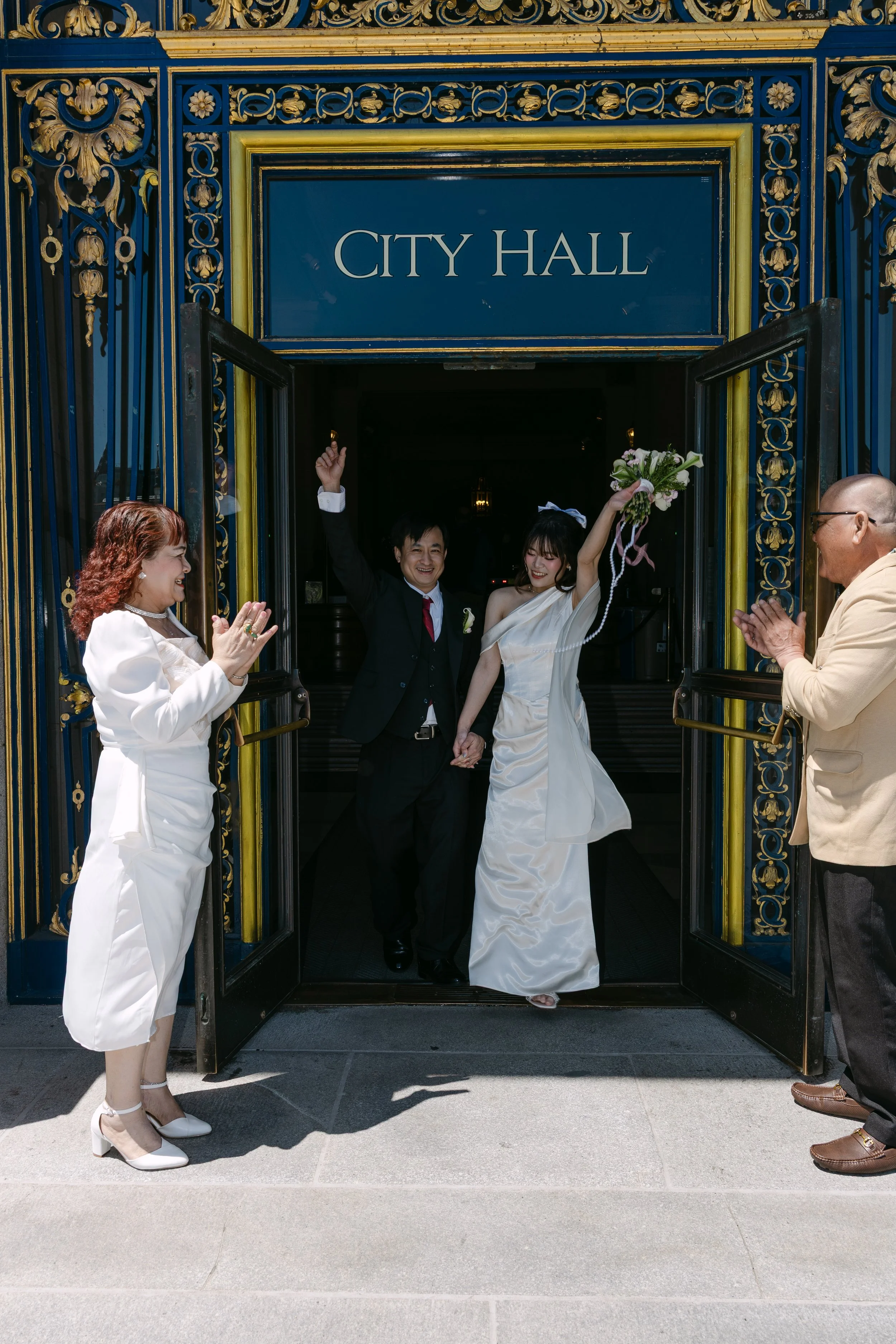 Thu&Peter_SFCityHall_119.jpg