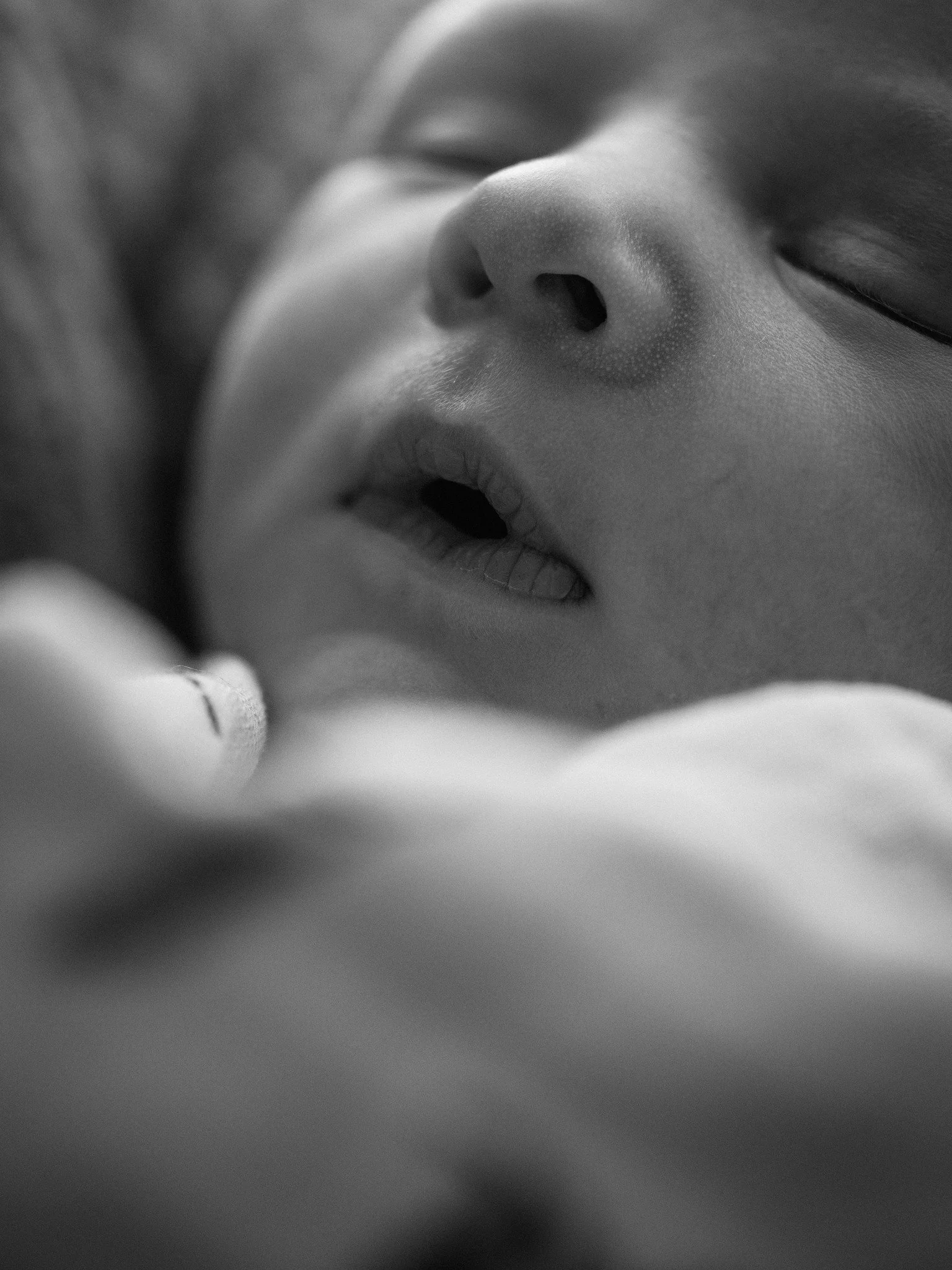 Sweet Mal, nestled in with mum on the cool May morning. Now he's walking and almost 2. How?!
.
.
.
#sydneynewbornphotography 
Elise | Relise Photography | Western Sydney Photographer | Weddings, Events, Portraits
✨capturing the seen &amp; the heart f