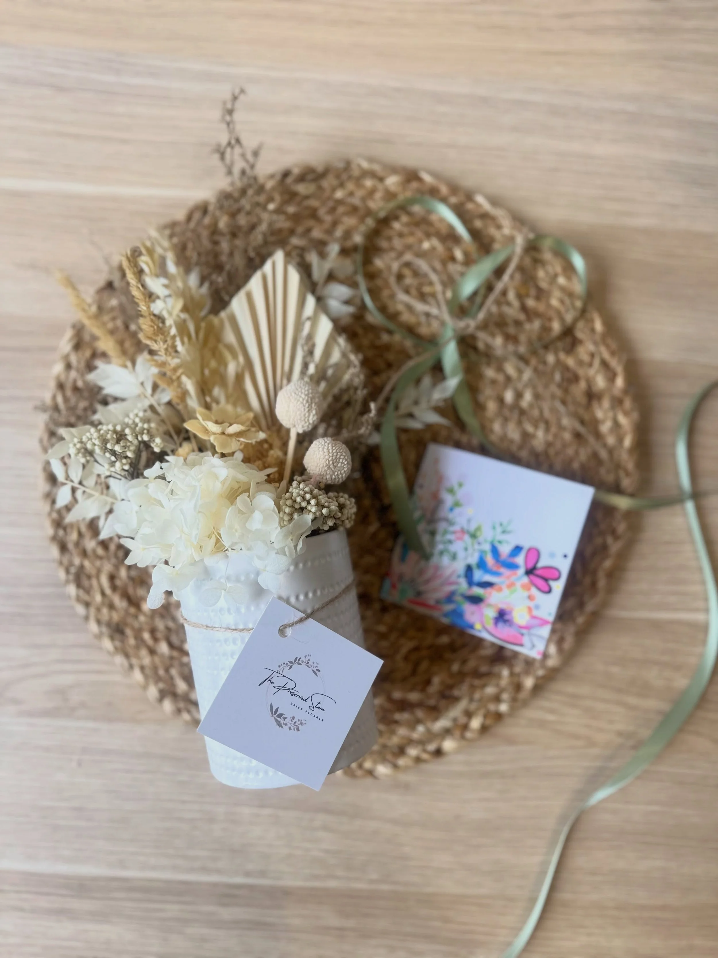 A best selling petite neutral arrangement is on the packing table today ~ don&rsquo;t forget to add a card to your order and we can post it straight to the new recipient for you 🌸🩷🩵