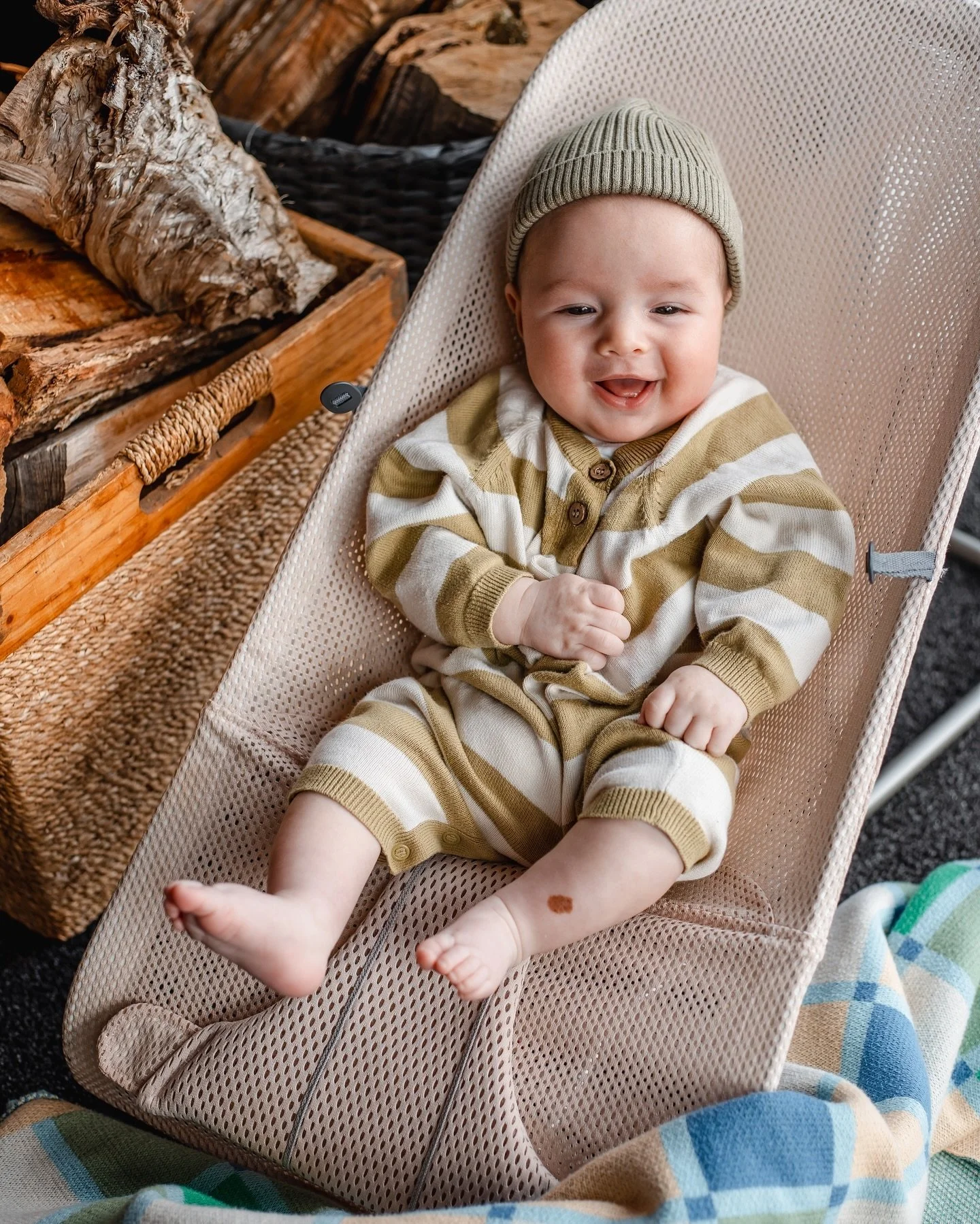 Nephews and Flowers | A collection of recent photos that bring me joy. 🌻🥰

.
.
.
.
.
#photography #launcestonphotography #launcestonphotographer #familyphotos #babyphotography