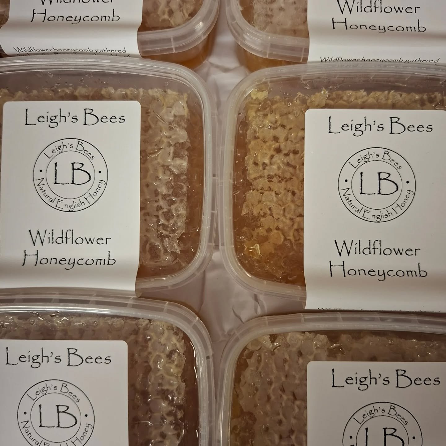 We've had a delivery of honey and honeycomb from @leighs_bees who are based in Norfolk. 

This is unprocessed honey apart from coarse straining to remove impurities and where necessary, gentle warming to allow bottling.

All you need to do is choose 