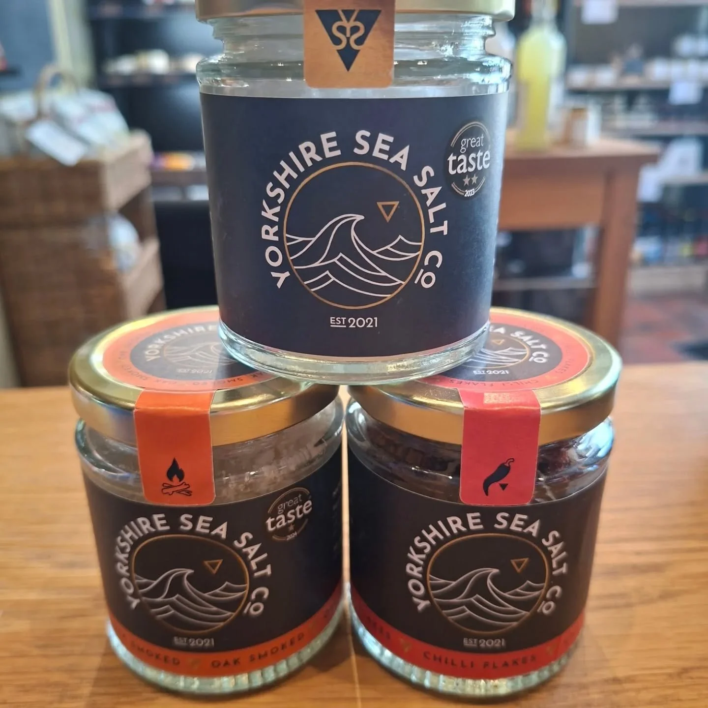 NEW PRODUCT ALERT:

@yorkshireseasalt are restoring sea salt production to the North Yorkshire Coast, bringing back a long-lost tradition that began in the area over 6000 years ago.

As well as Pure Sea Salt there's the Oak-Smoked option - gently col