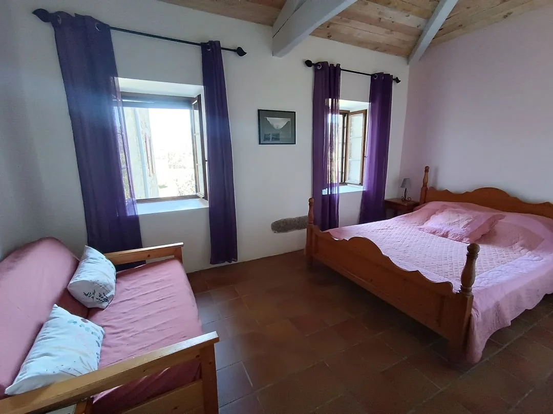 Gîte Mauve - Grande chambre