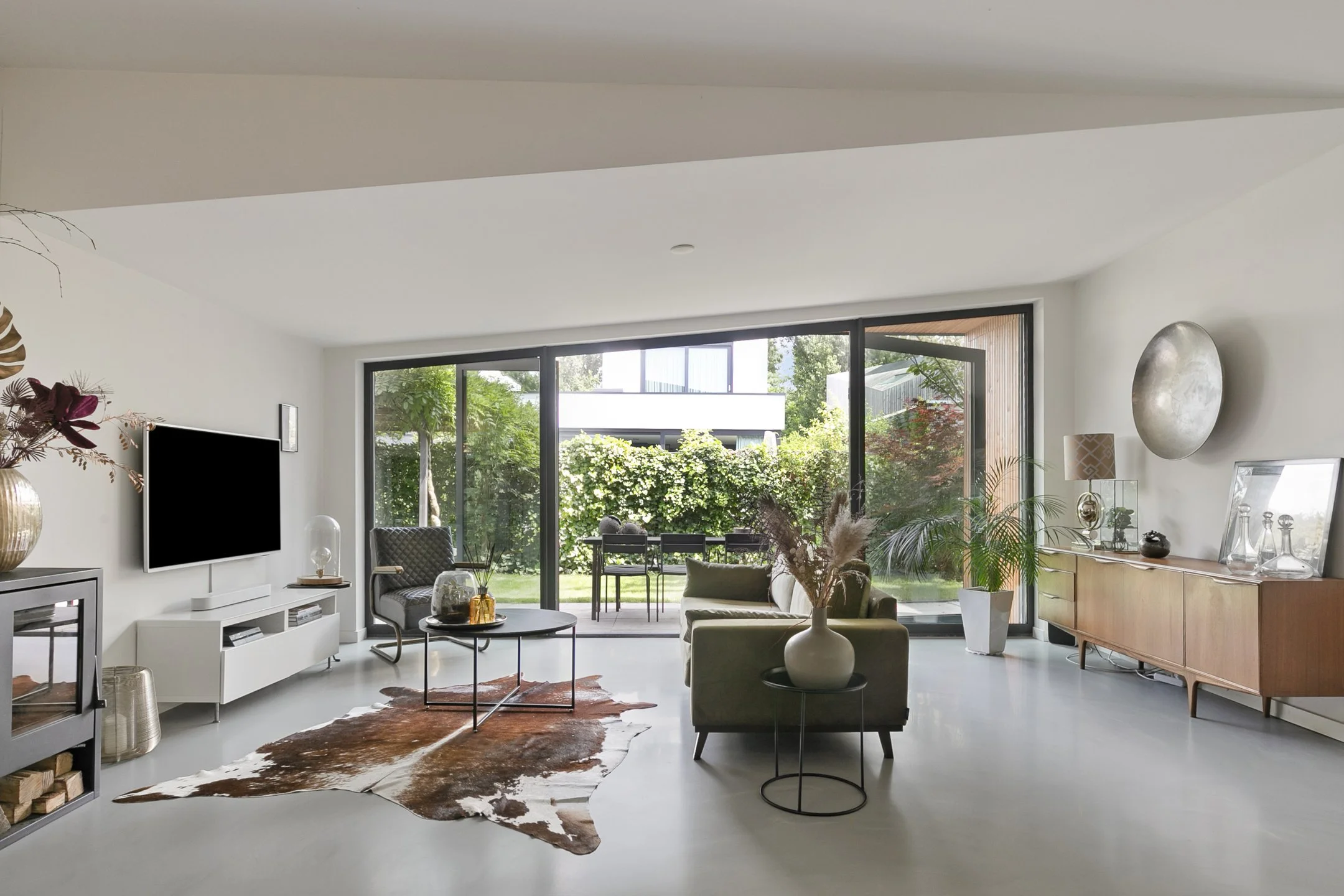 11_Cornelis_Dalenstraat_6_Rotterdam_VanWeeldenWonenMakelaardij_VanWeeldenWonen_Vrijstaand_villa_Leonidas_Esch_Kralingen.jpg