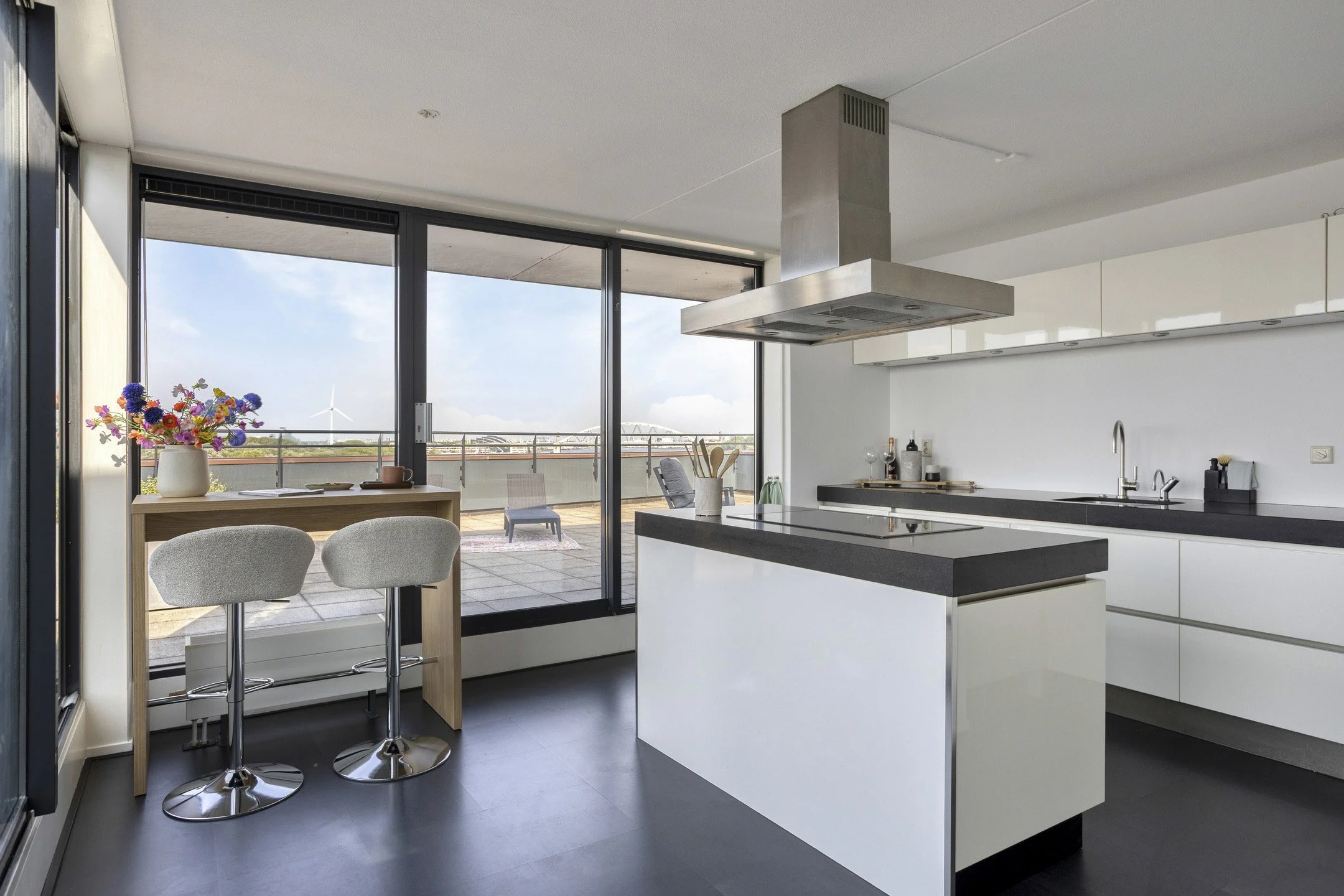 26_Bas_Paauwestraat_154_Rotterdam_Penthouse_VanWeeldenWonen.jpg