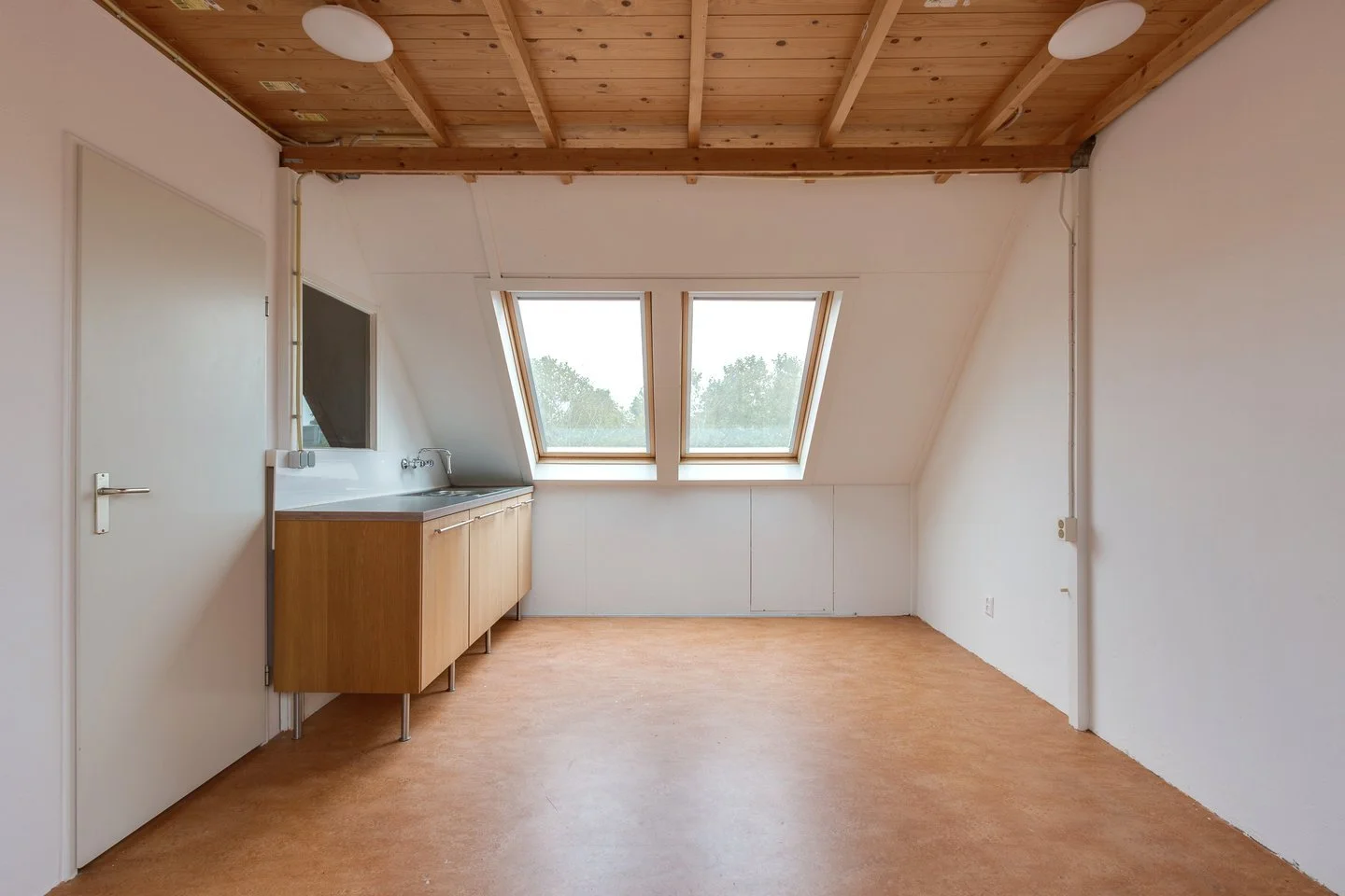 2_zwanebloemstraat_18_berkel_rodenrijs_aankoop_vanweeldenwonen.jpg