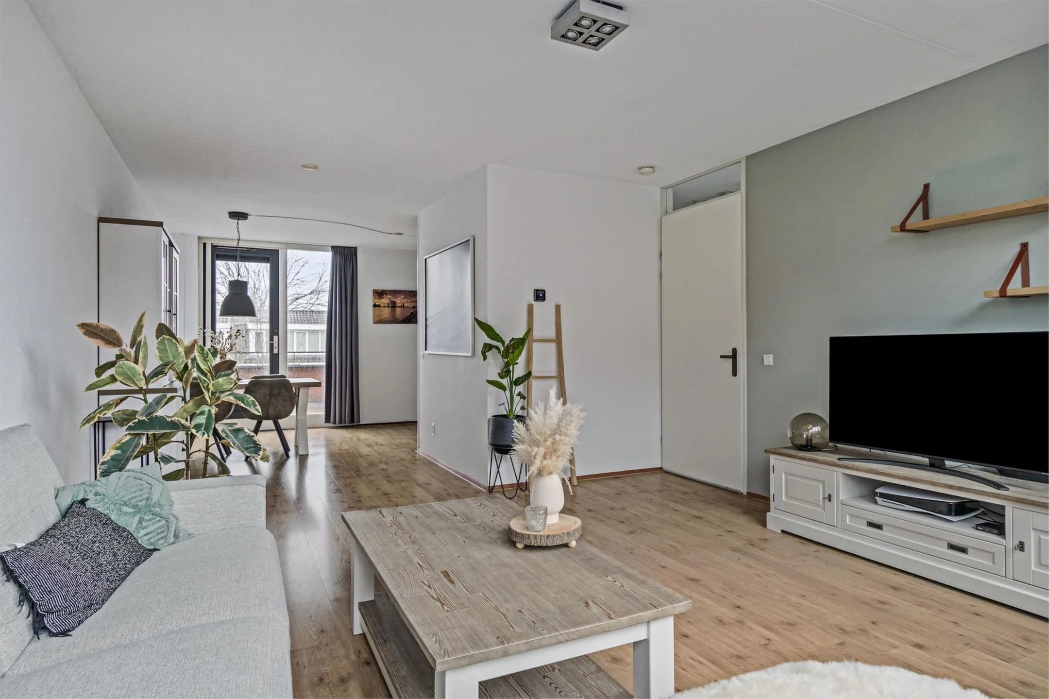 15_aronskelkstraat_151__rotterdam_aankoop_vanweeldenwonen.jpg
