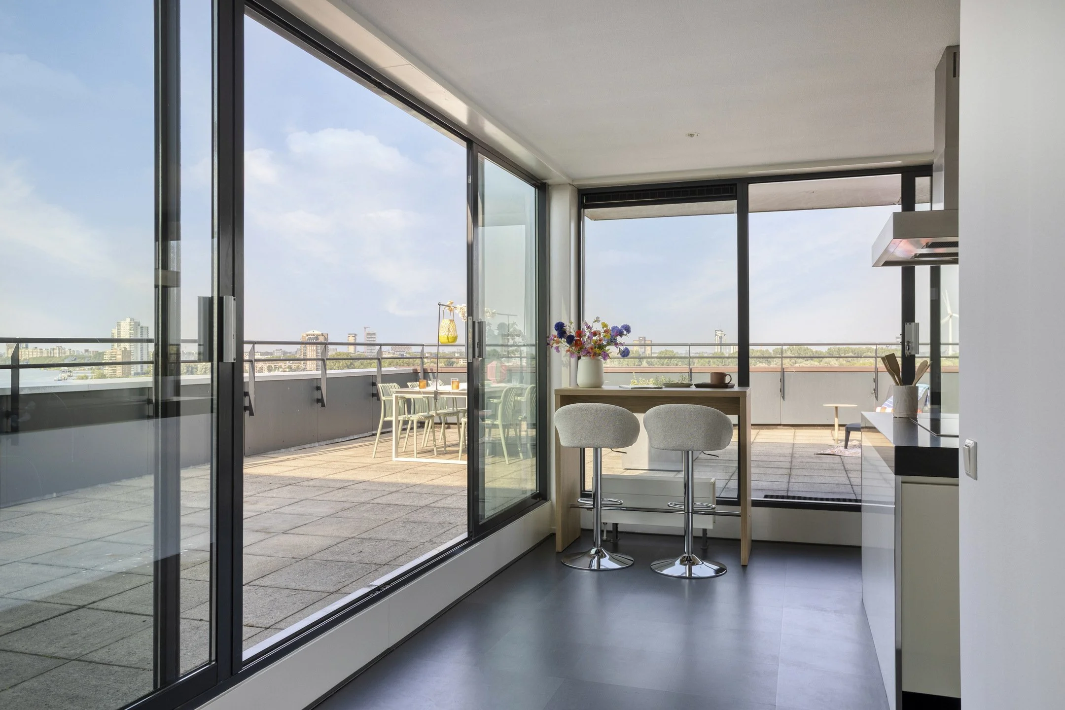 25_Bas_Paauwestraat_154_Rotterdam_Penthouse_VanWeeldenWonen.jpg