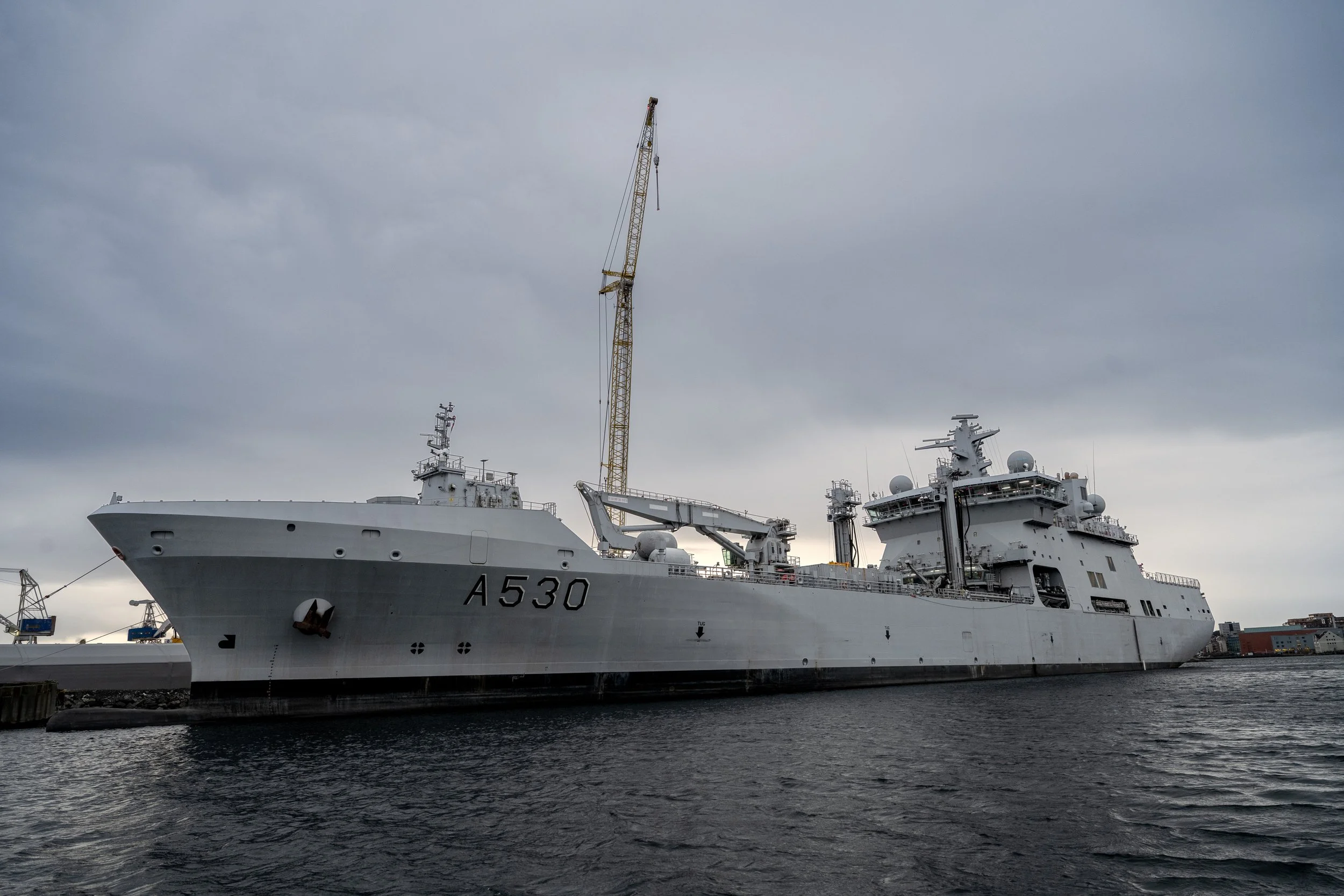 På besøk hos KNM Maud - flaggskipet i marinen