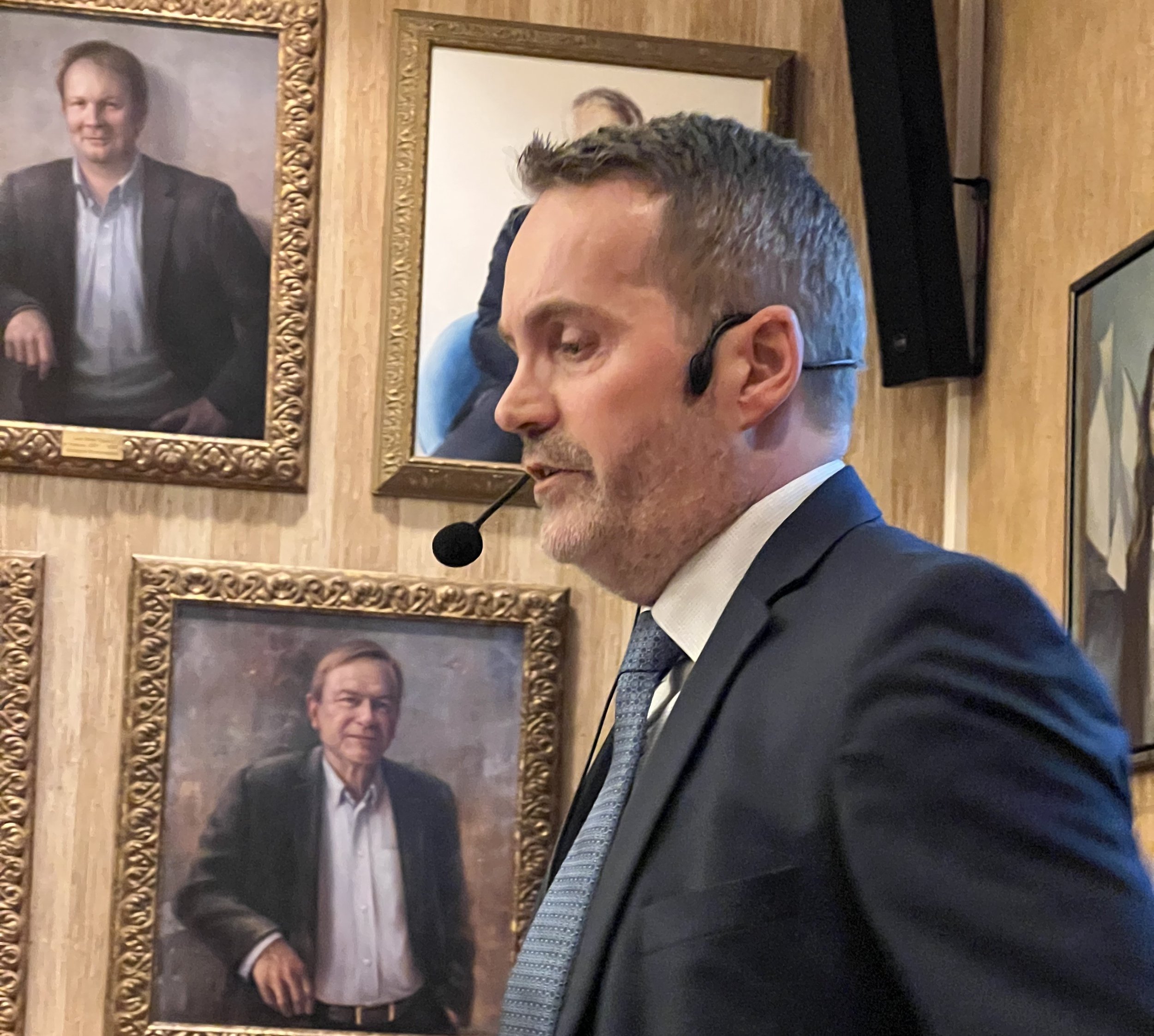 Handelsflåten i krise og krig