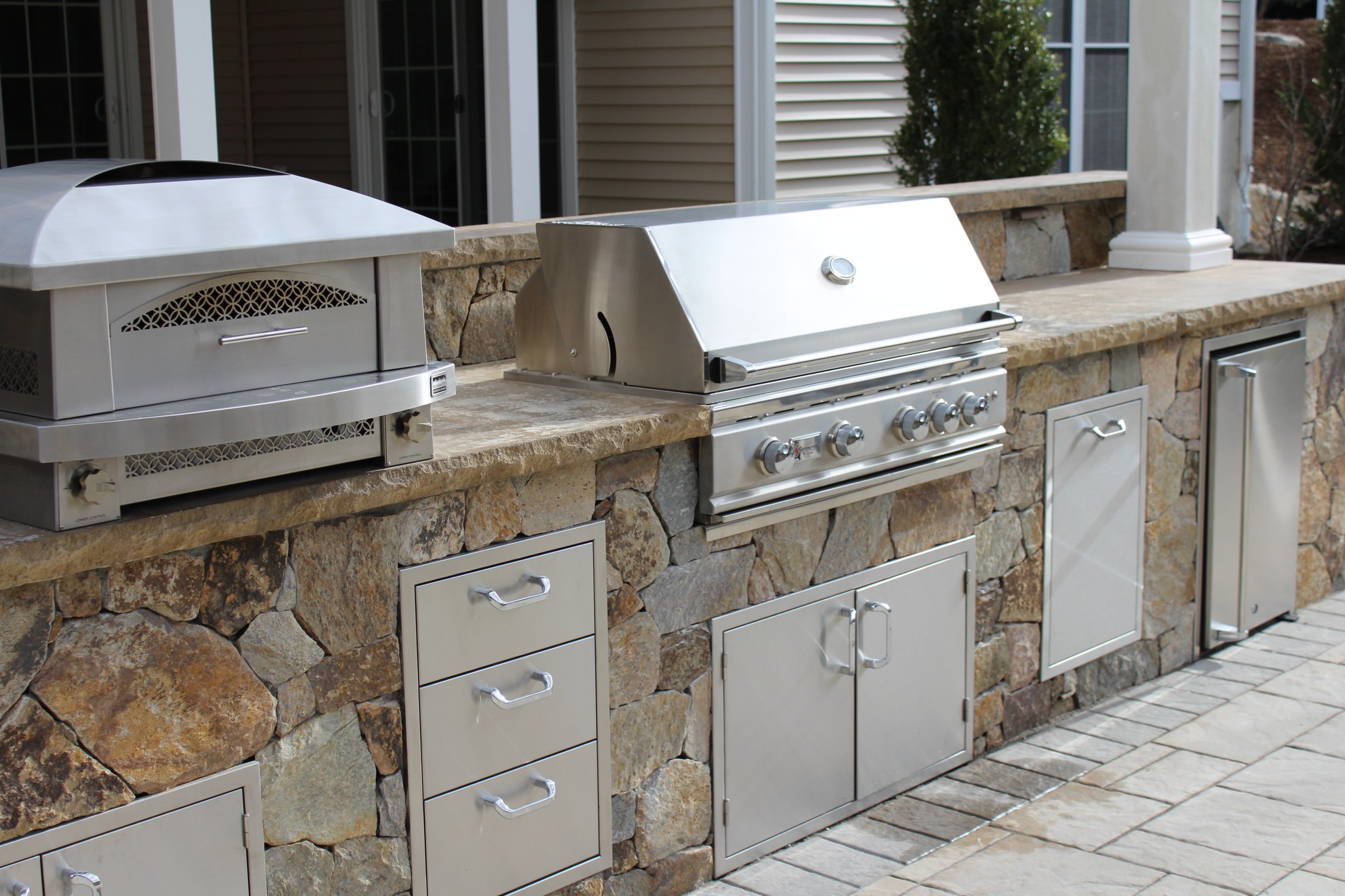 Landscape Design and Build Outdoor Living Spaces in Massachusetts Outdoor Kitchens