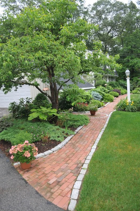 Walkway's and Driveway Contractors Holliston MA