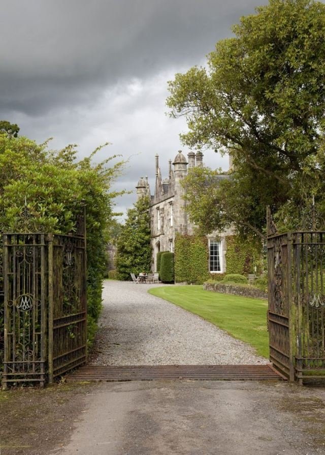 Discover County Donegal Through Rugged Landscapes, Gaelic Culture, and Authentic Irish Travel