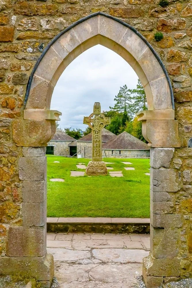 Clonmacnoise: A Powerful Stop on Ireland’s Spiritual Heritage Trail
