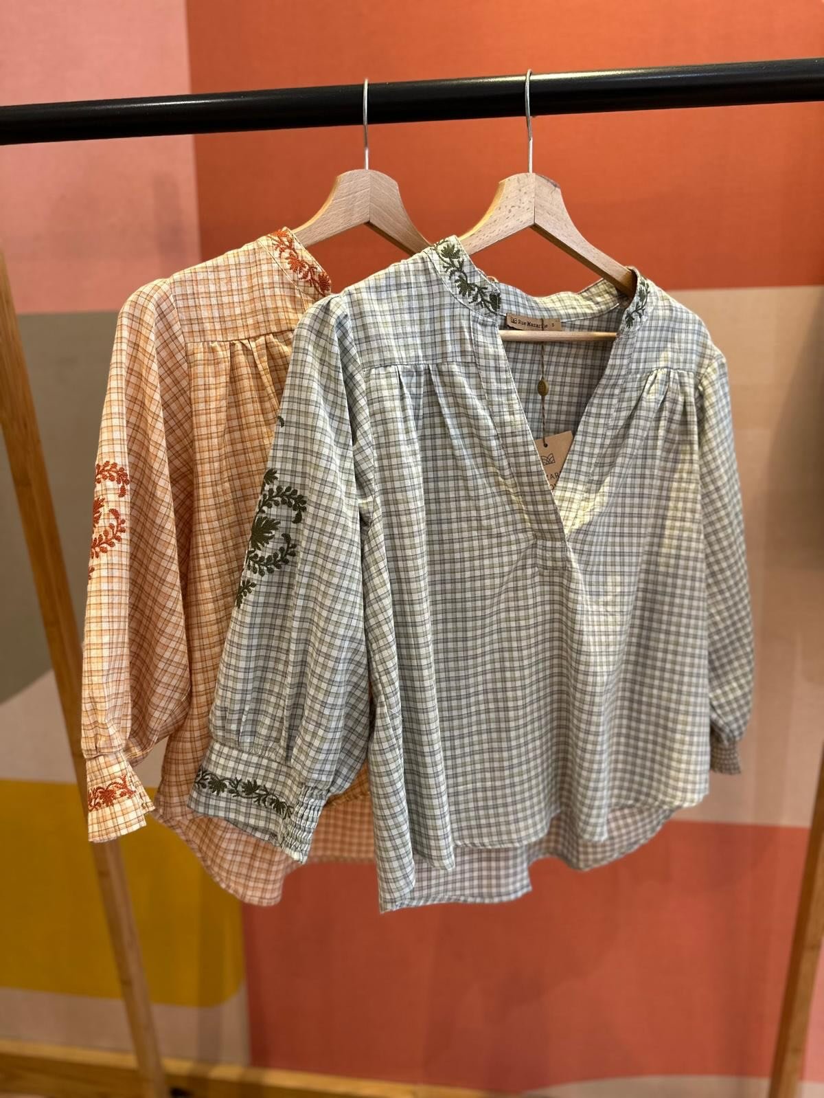 Love is in the air❤️❤️❤️
Quelques photos de la nouvelle collection 🌸
Bonne saint Valentin &agrave; tous les amoureux 😍