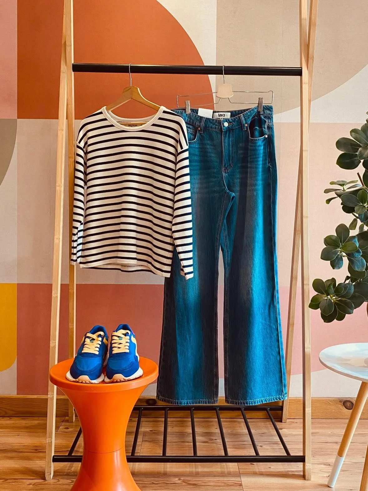 Le soleil est de retour 🤩
Quelques propositions de tenues printani&egrave;res 🌸☀️