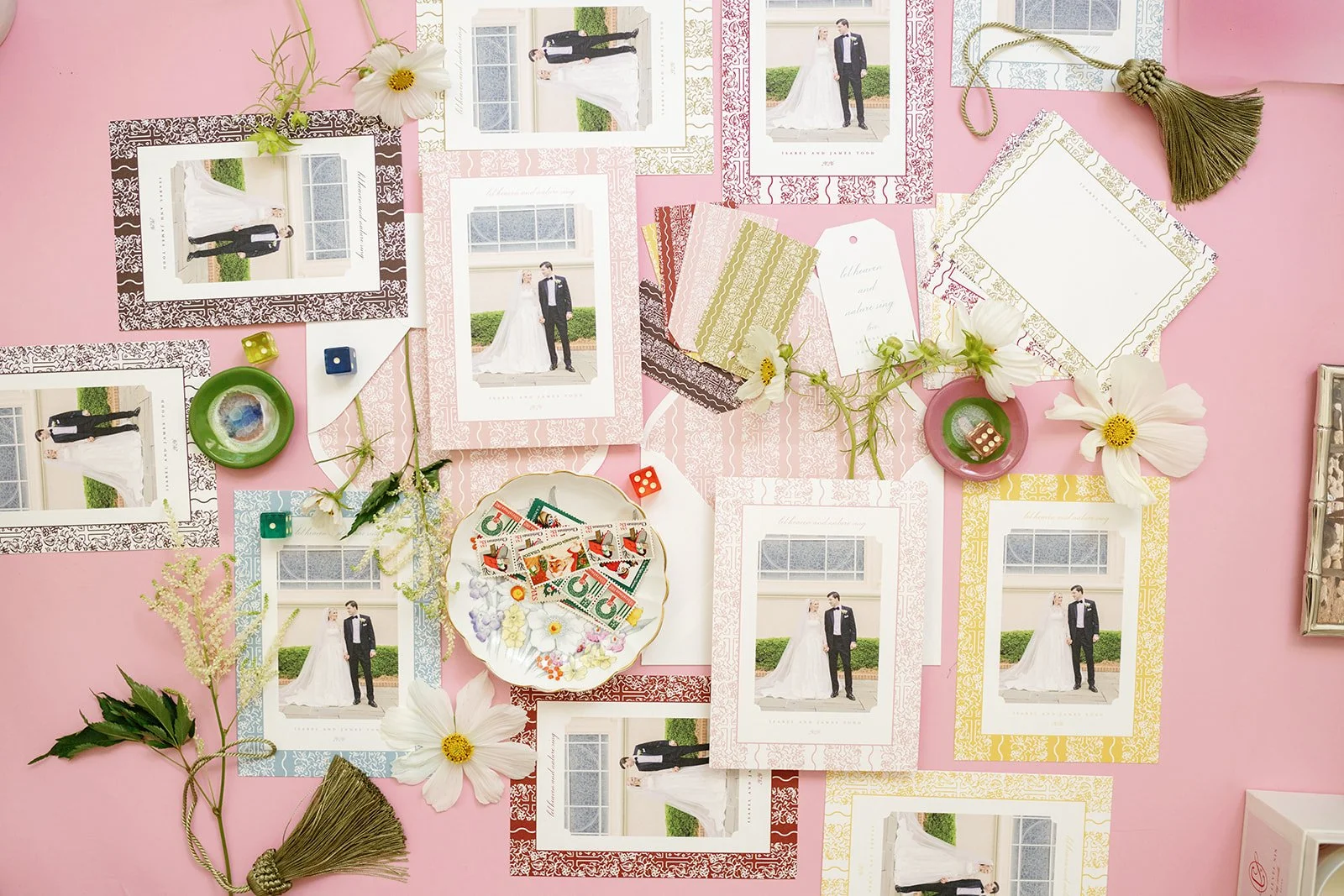 2026 | Flower Cross Patterned Christmas Cards