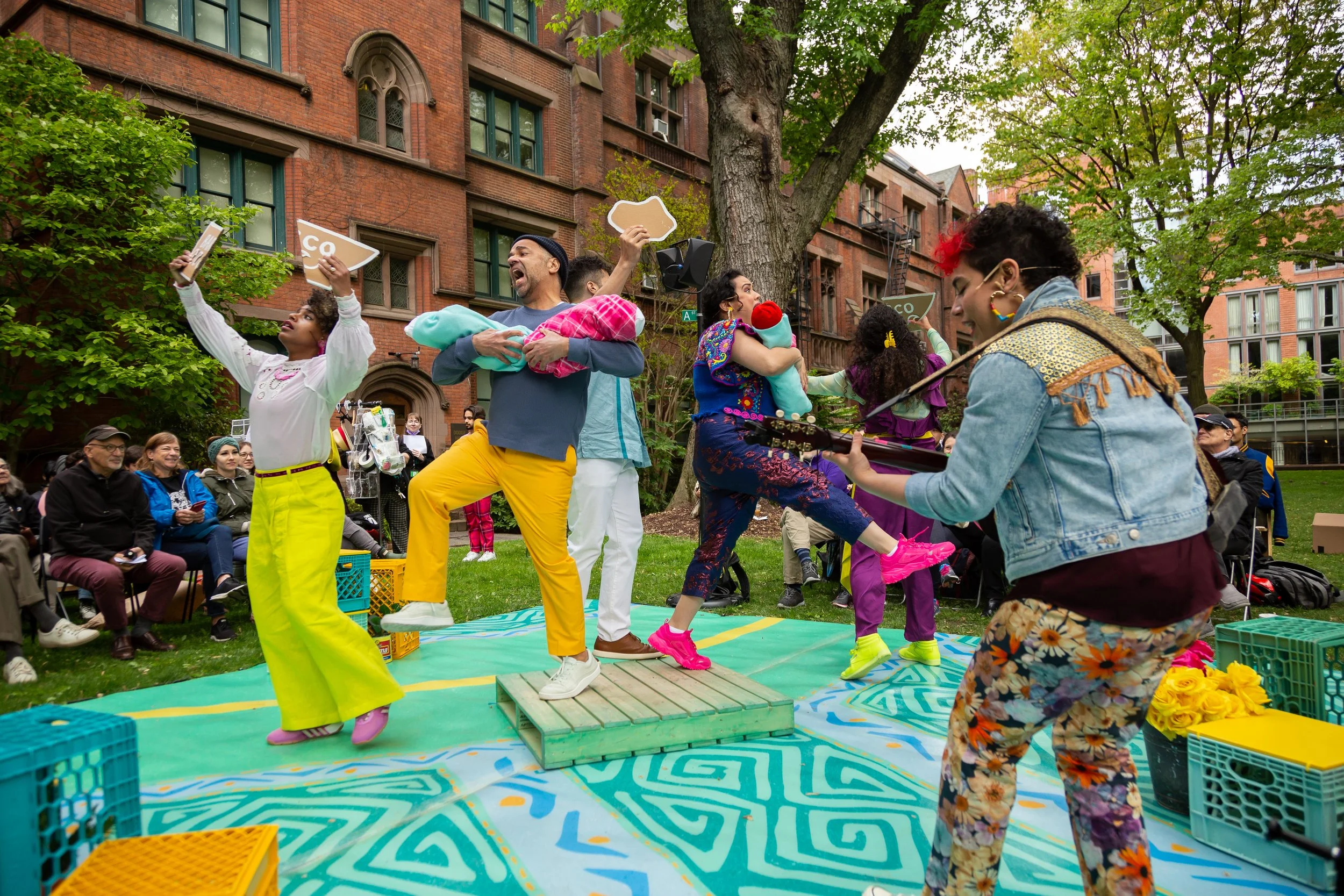"Comedy of Errors" - Public Theater's Mobile Unit Tour '23
📍:  General Theological Seminary