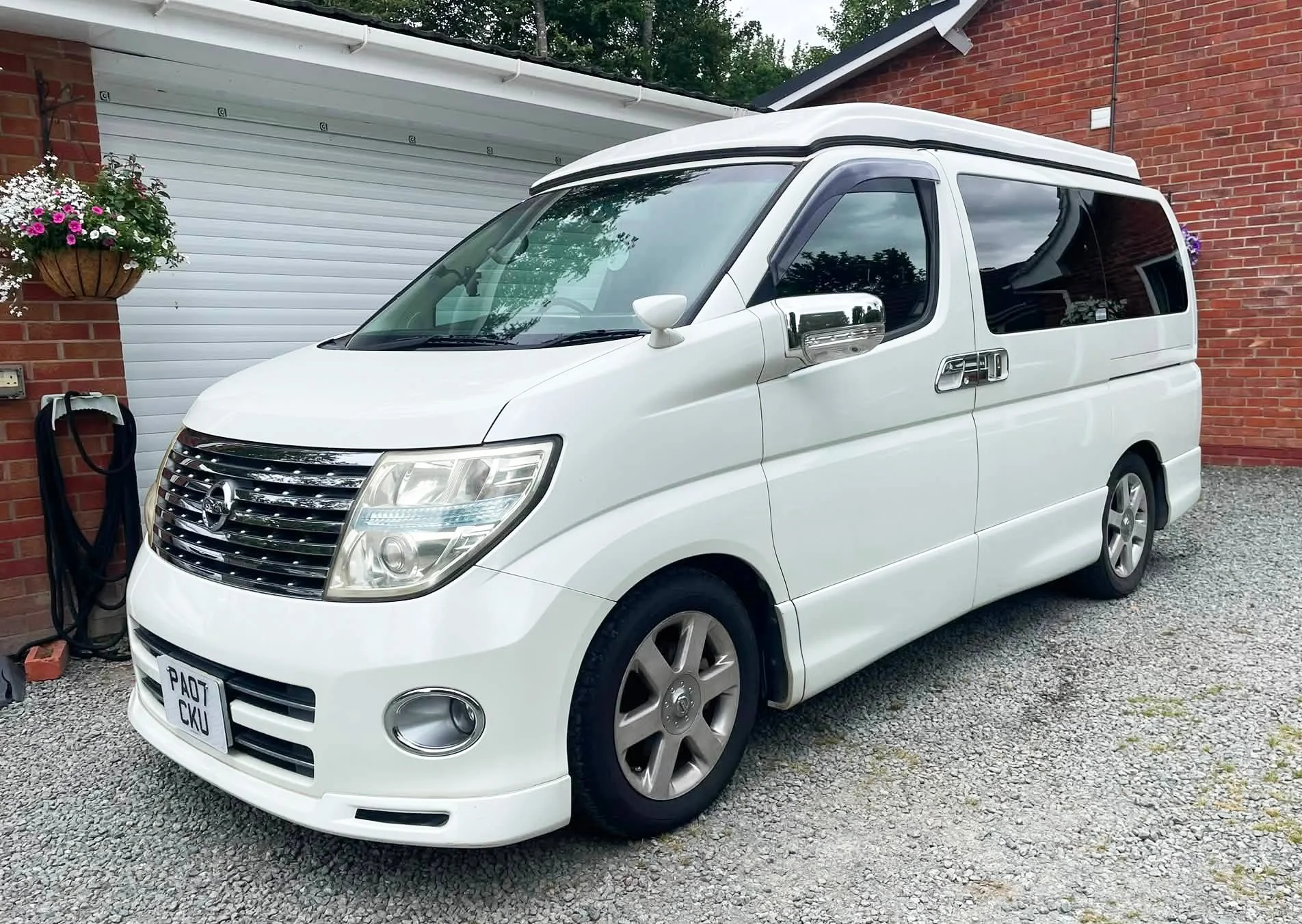 Nissan elgrand