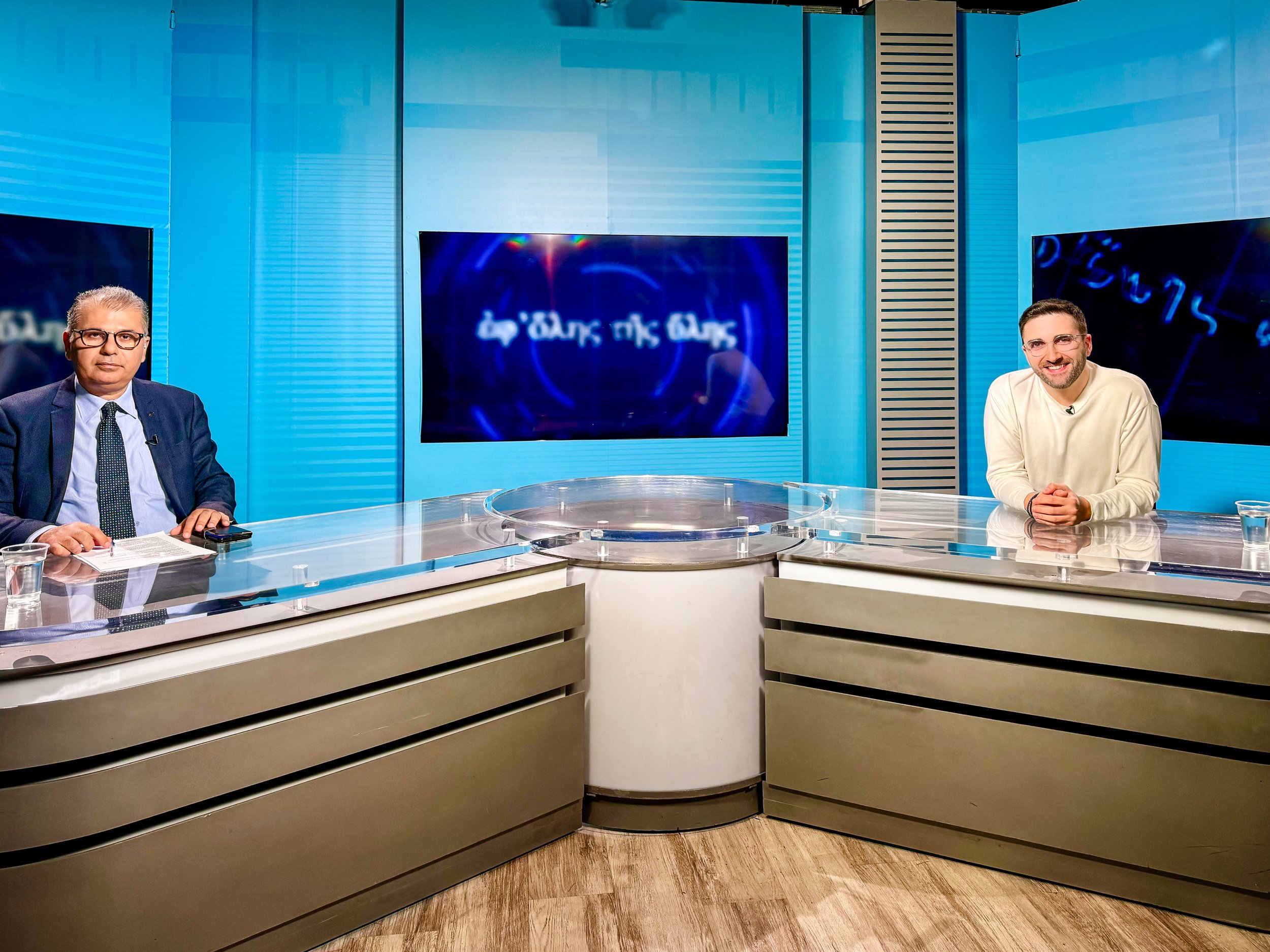 Απόστολος Ανθόπουλος με Βασίλη Κοντογουλίδη στο στούντιο του TV100