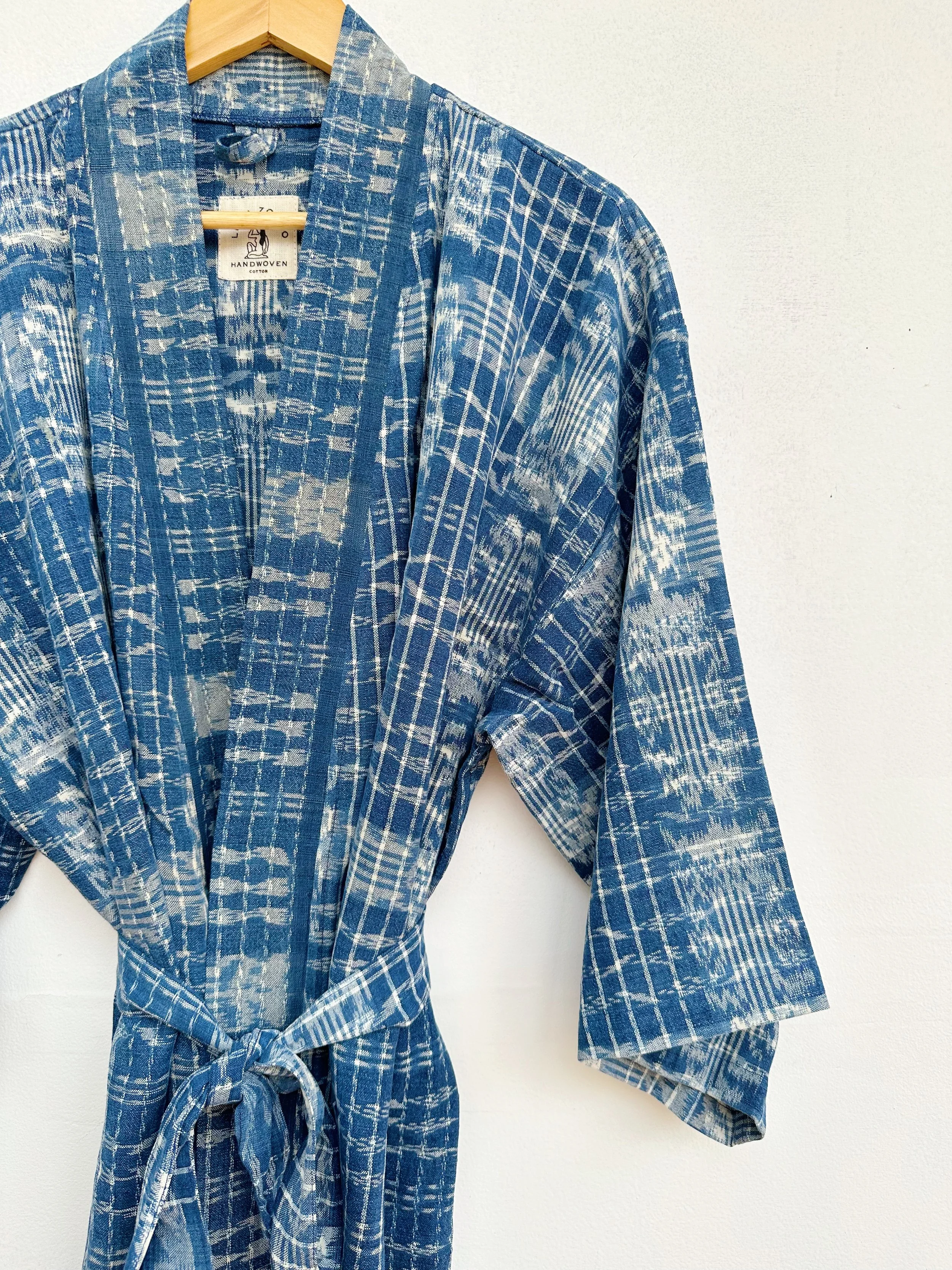 Vintage Robe 2 — Luna Zorro