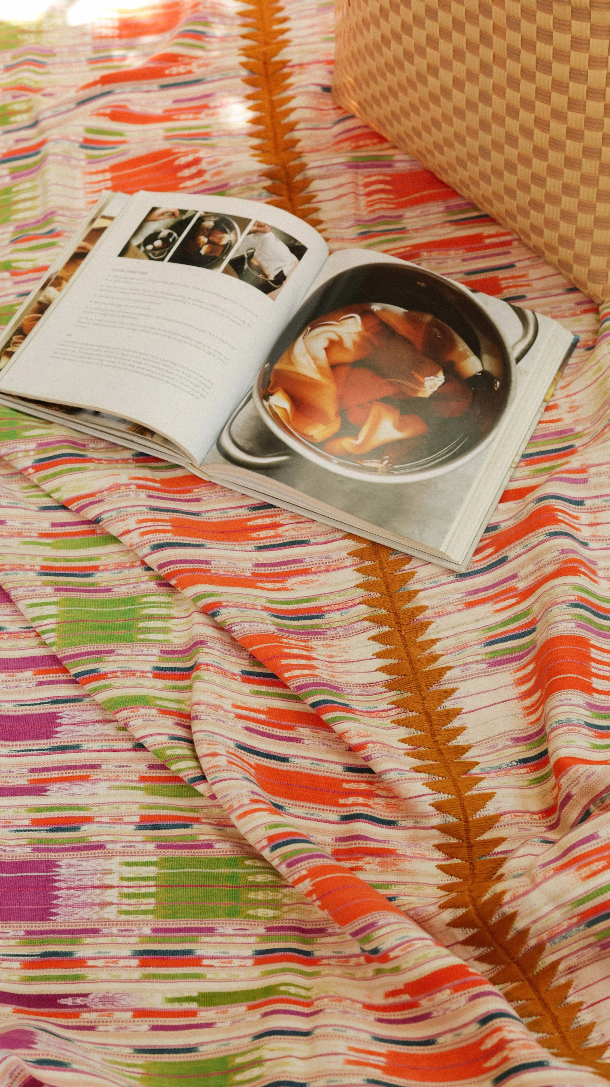 Blanket 05 (2).jpg