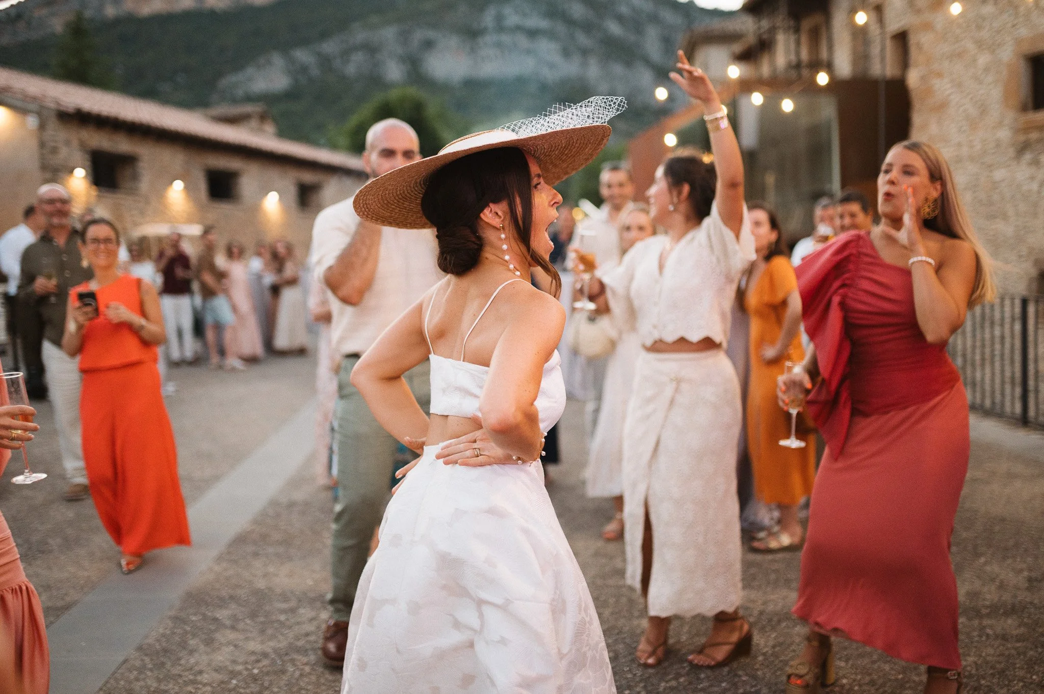DESTINATION WEDDING PHOTOGRAPHER SPAIN - LAURENE QUIROS -355.jpg