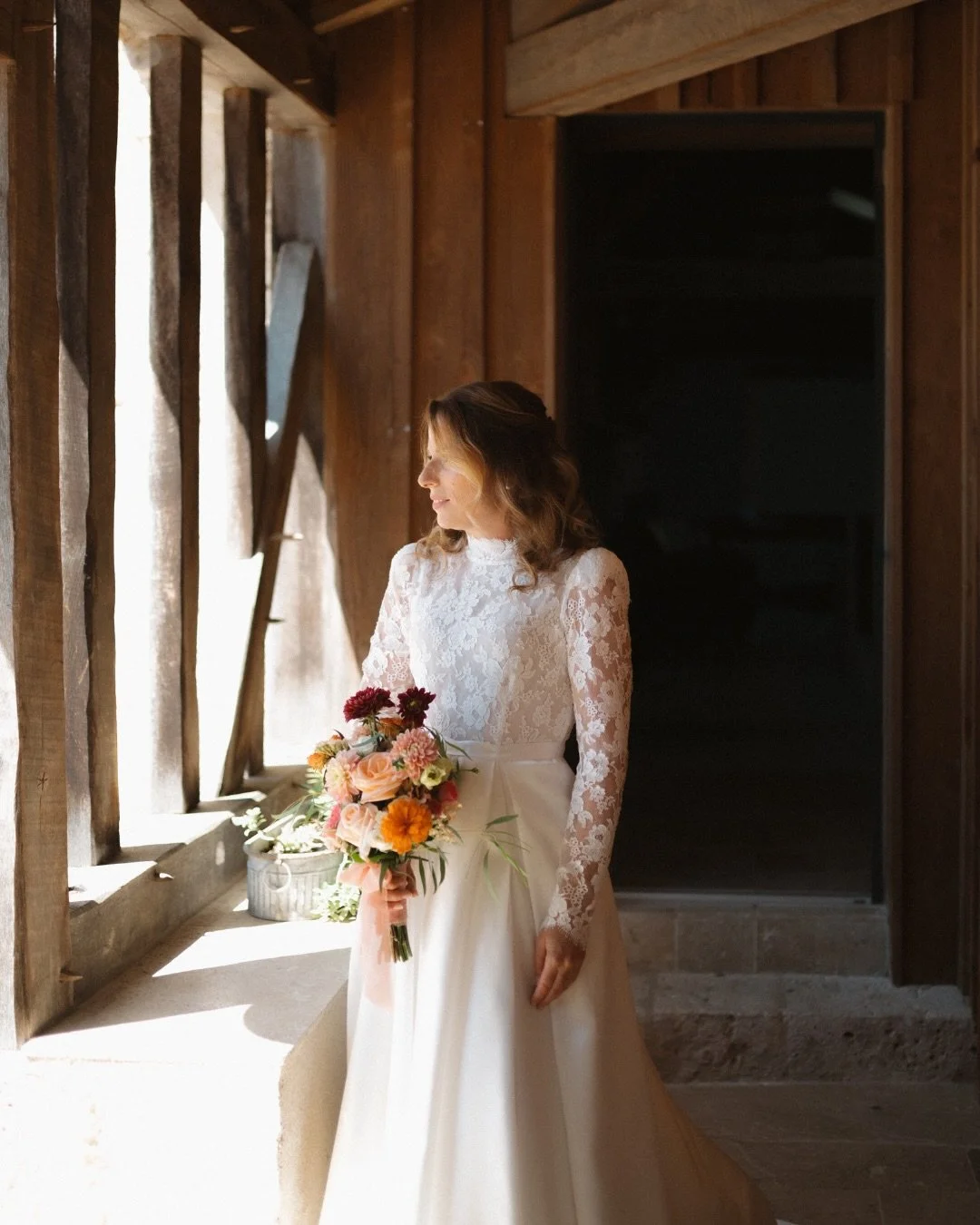H&eacute;l&egrave;ne &amp; Alex en Dordogne. 

Tout semble &agrave; la fois parfaitement pens&eacute; et compl&egrave;tement vivant sans jamais perdre le fil de ce qui compte vraiment : &ecirc;tre ensemble. 

H&eacute;l&egrave;ne &amp; Alex, merci po