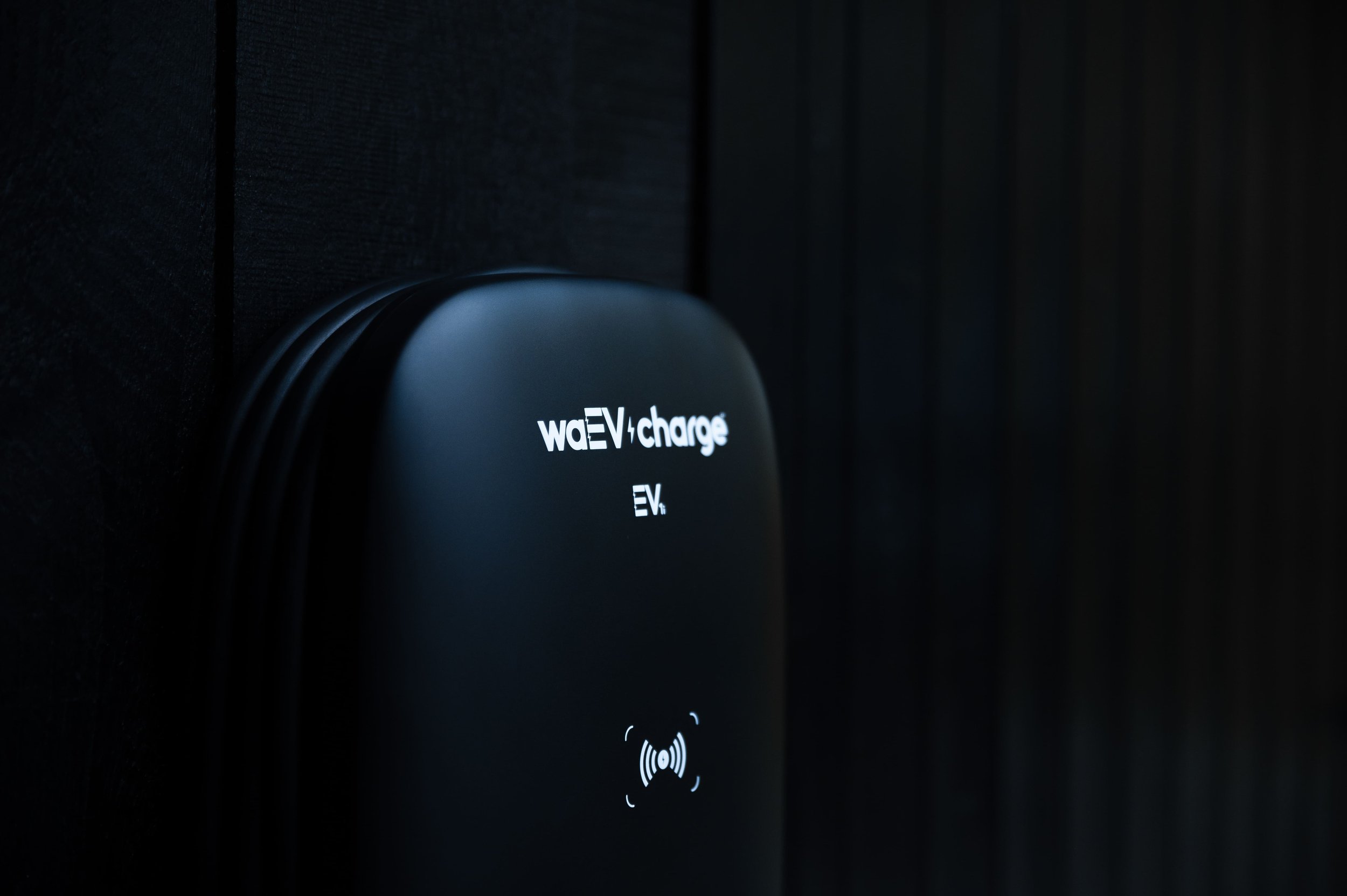 EV1 Charger by waEV-charge