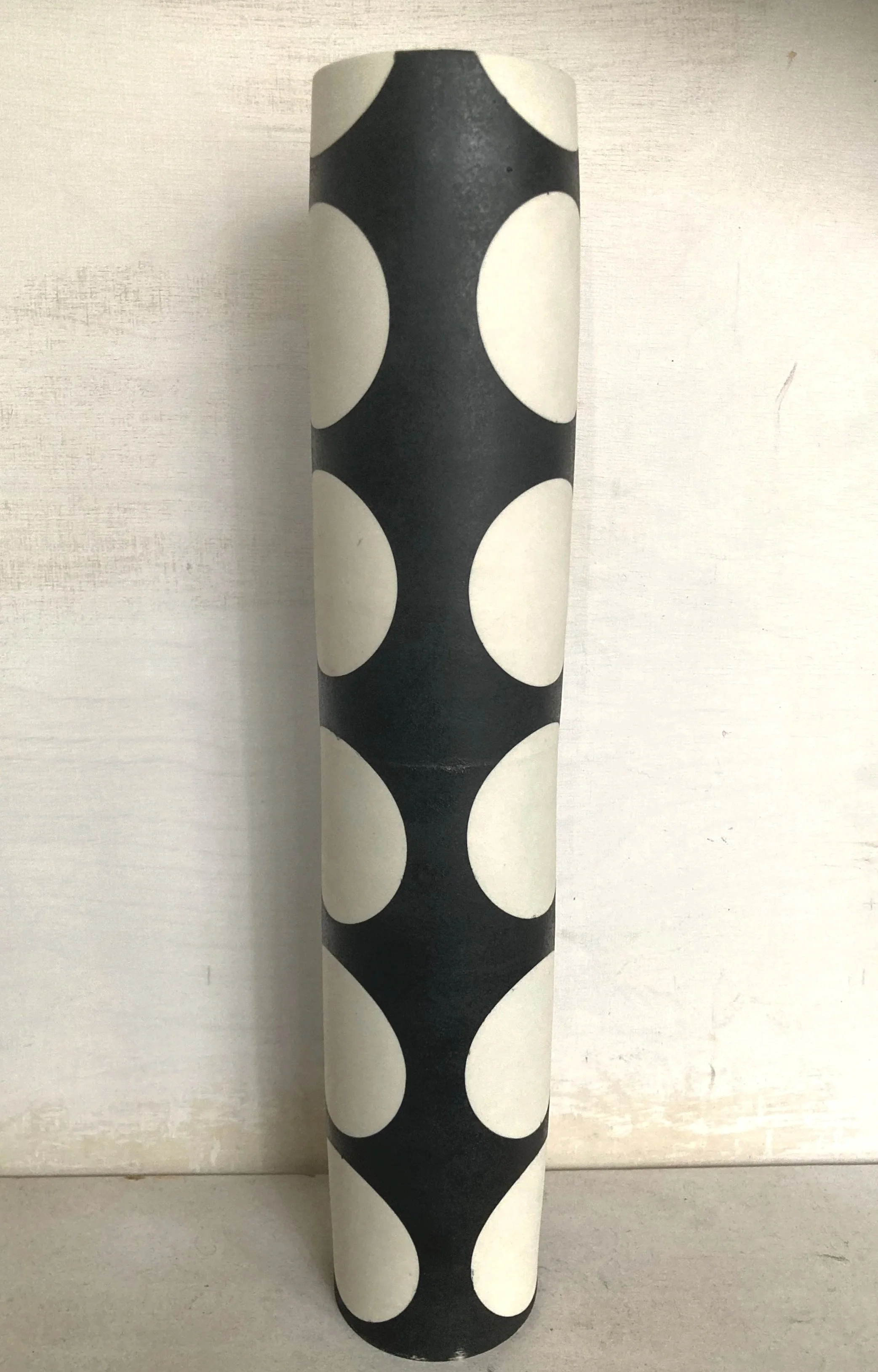 Tall Cylinder 5.5 Spot