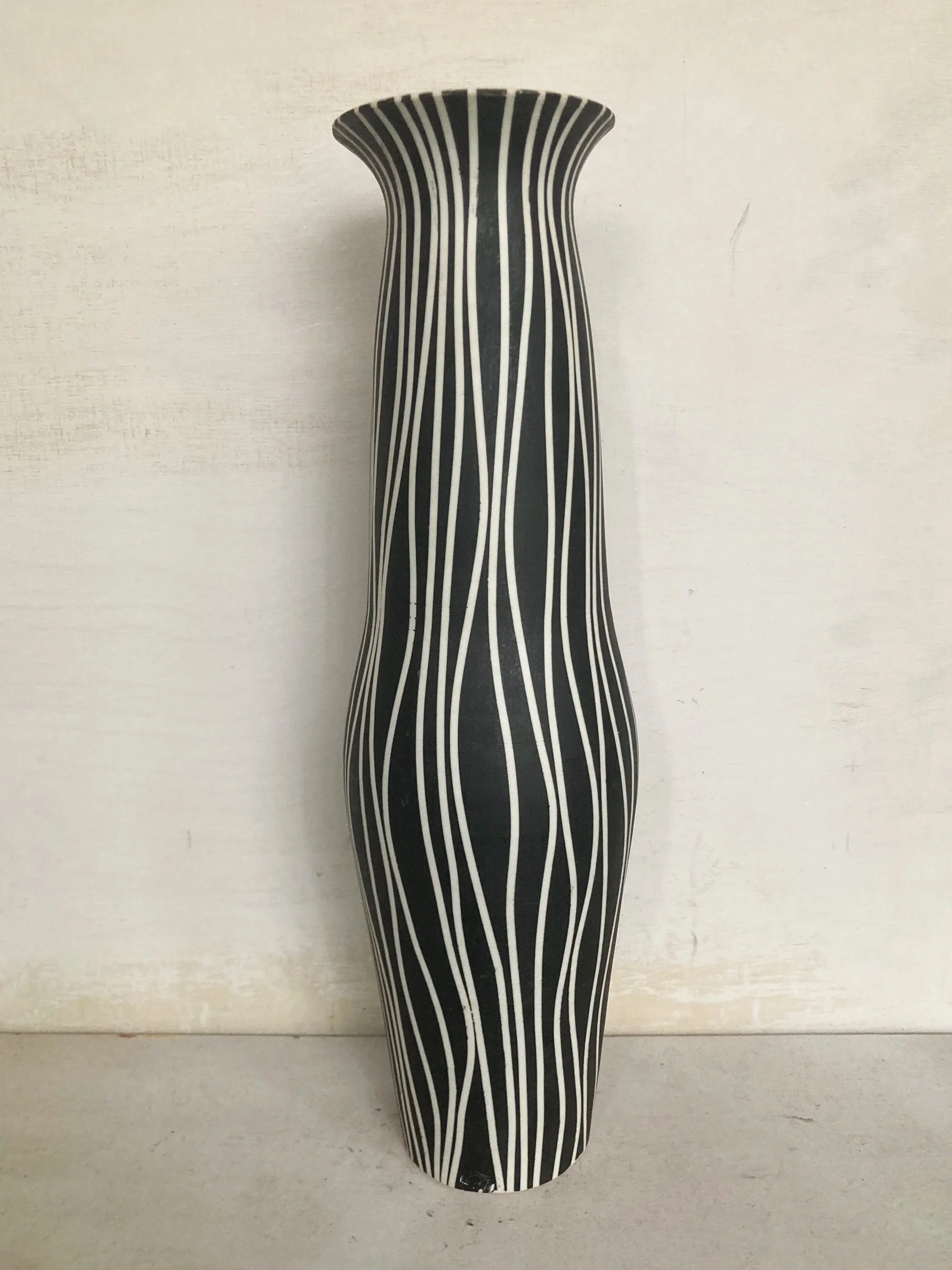 Jill+Tattersall+Flared+undulating+stripe+vase+2.jpg