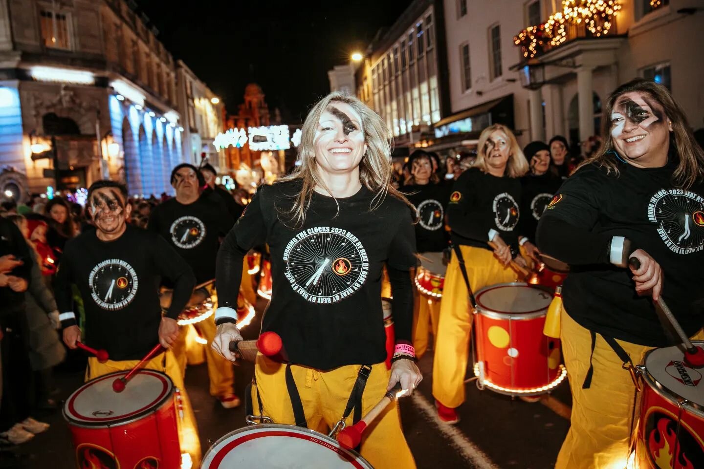 Love this shot taken by @kaleidoshoots at Burning the Clocks with @sameskybtn last month - an extraordinary event. The lanterns, the fireworks, and the enthusiastic crowds were incredible. Loved it!!! Shout out to @mashtun_btn for their fantastic hos