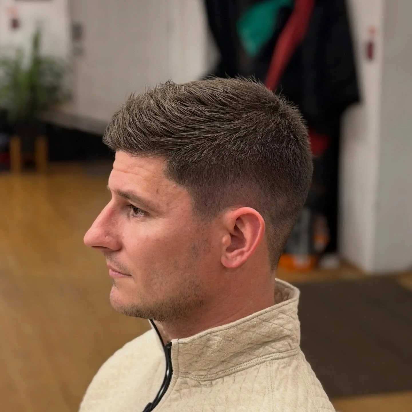 Clean taper with a soft, natural finish up top.
Easy to wear, easy to maintain, and built to grow in well.

📍Your Friendly Neighborhood Barber 
✂️ Mike

#PhillyBarber #TaperFade #MensCut #PhiladelphiaStyle