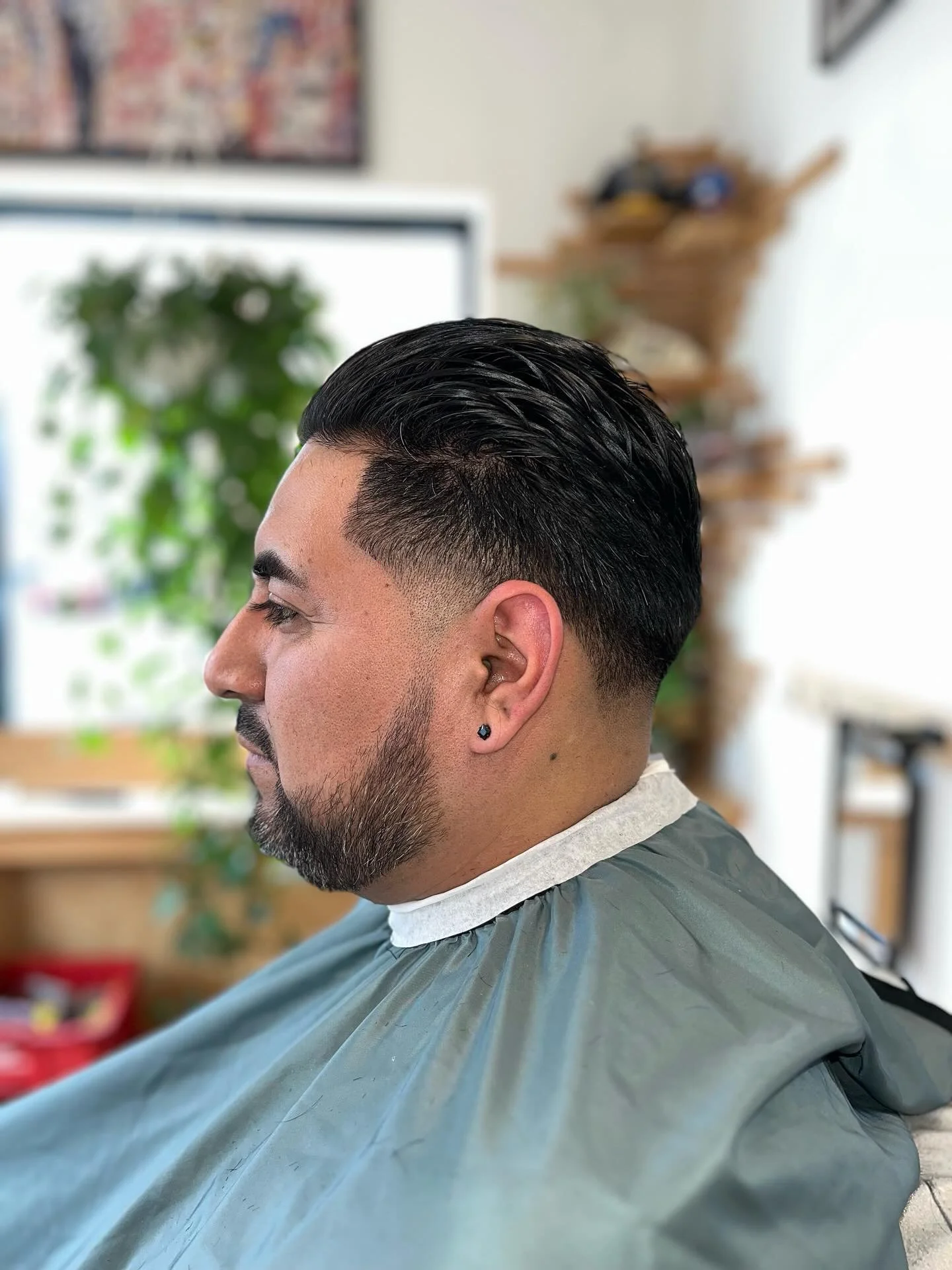 Clean fade, classic finish.
Tight on the sides with enough length up top to style it his way.

Cuts like this are what we do every day at Your Friendly Neighborhood Barber.

Book your chair.

@nathan_cuts_hair 
@dabarbernick 
@h4viecel 

#YourFriendl