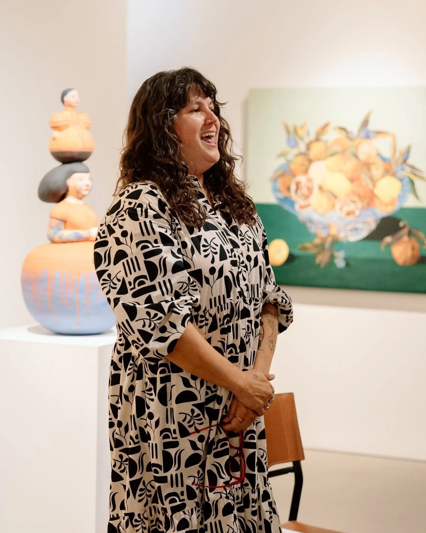 Performance, dialogue, and community &mdash; last night had it all 🎶 Be part of the grand finale of Art + Culture Week today!
@fosterwhitegallery 
@core.gallery.seattle 
@zkg.studio 
@patricia_rovzar_gallery 
@zzweiart 

Photos by Jueqian Fang @ever