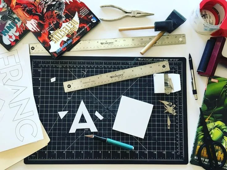 eebb803ae422b6ad258809039fe33d25--superhero-letters-papercutting.jpg