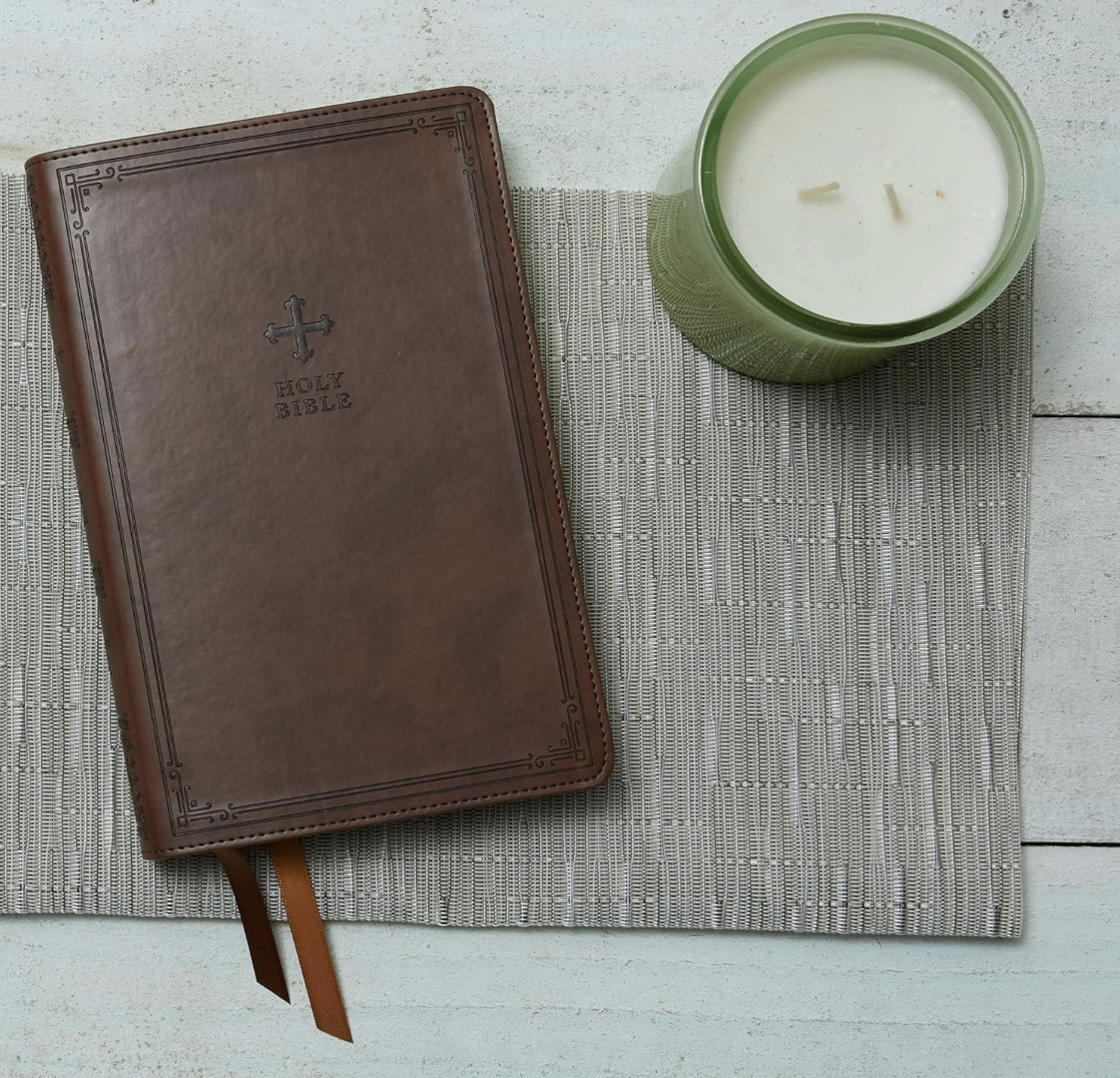 NRSV Catholic Edition Gift Bible, Brown Leathersoft (Comfort Print, Holy Bible, Complete Catholic Bible, NRSV CE): Holy Bible