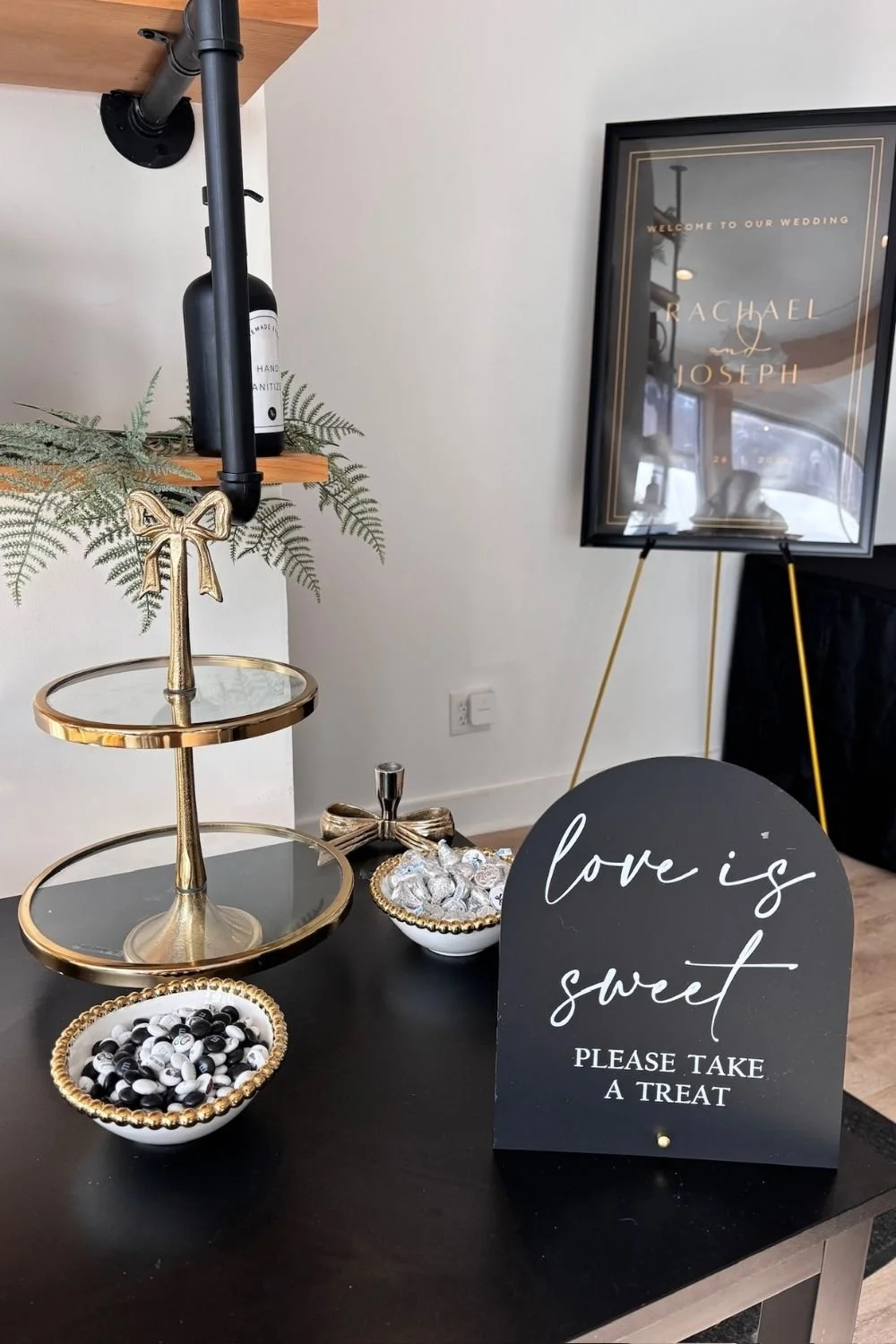 Chic-Micro-Wedding-Slate-On-South-Rochester-NY (10).jpg