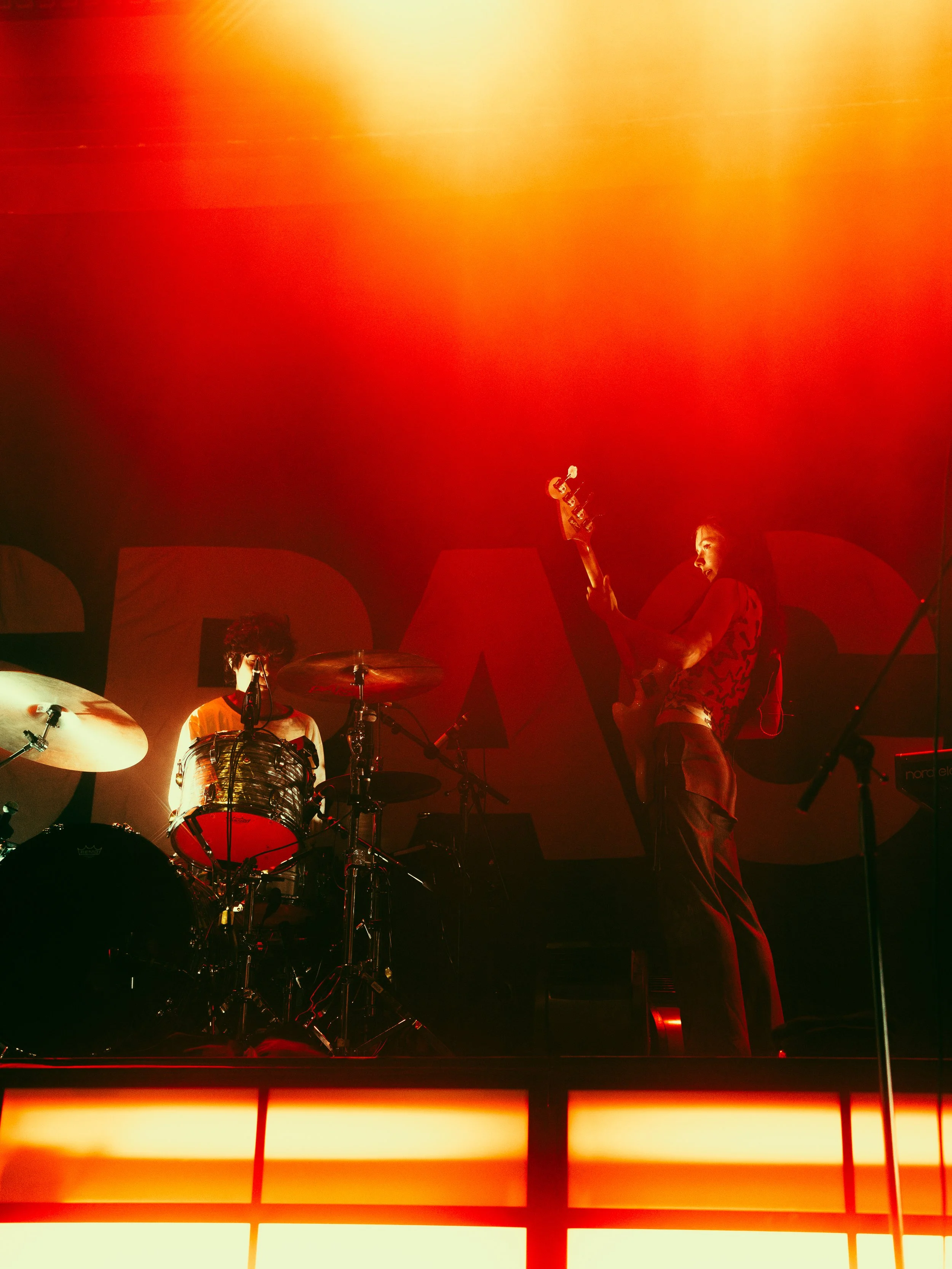 SpaceyJane_6-8-26_NewportMusicHall_@Mauricio_domingo-16.jpg
