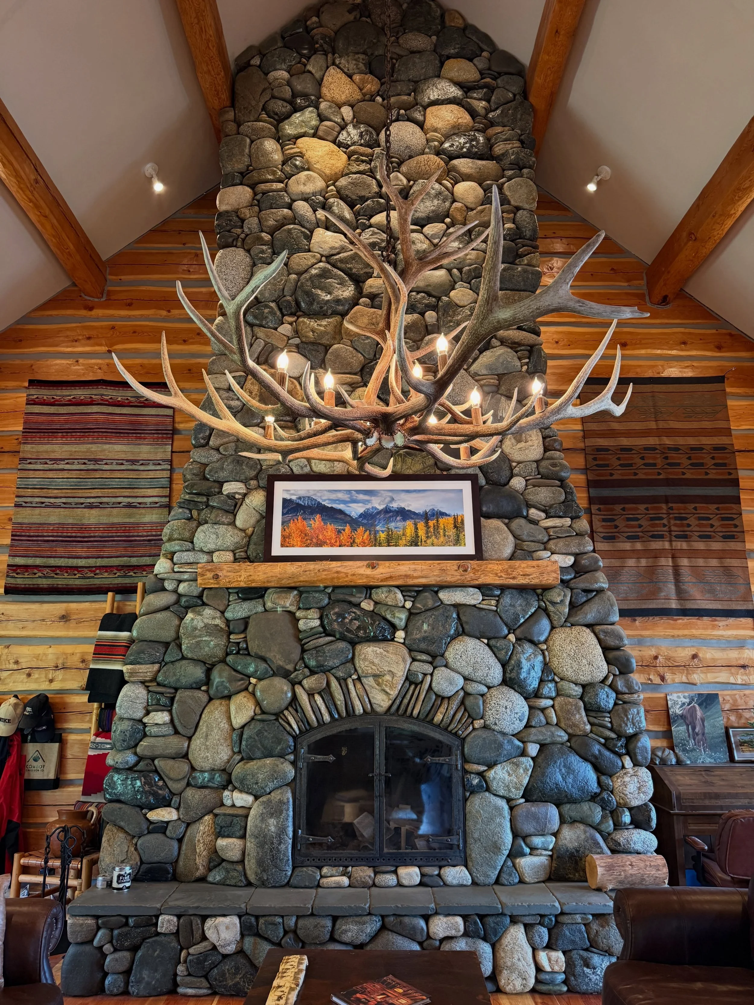 I finally got back for some finished pictures of this incredible beast of a fireplace, weighing in at approximately 150,000 lbs including the 7 yard concrete pad underneath the stone #millerstoneworks #stonefireplace #fireplace #stonedesign #beastmod