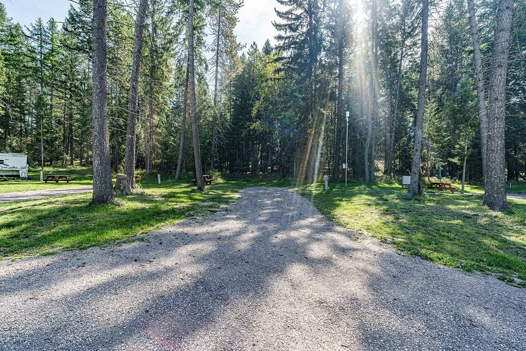 WhisperingPines-09718.jpg