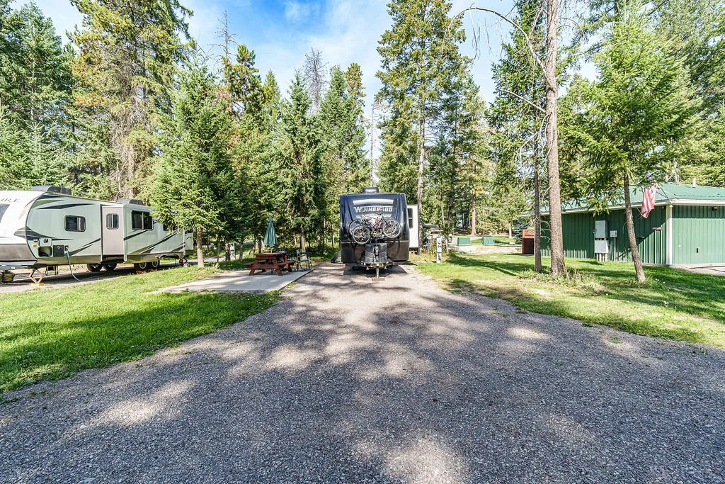 WhisperingPines-09734.jpg